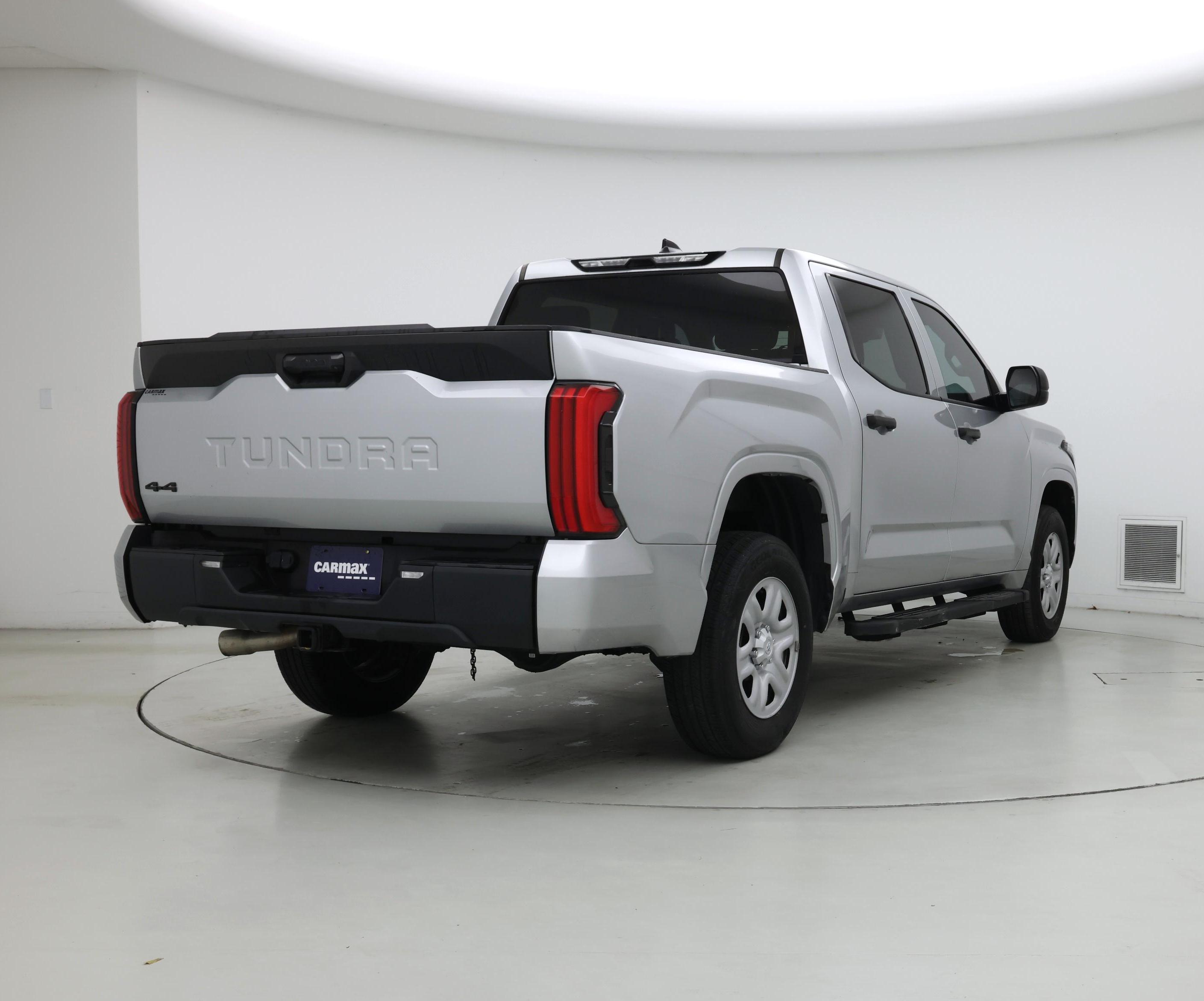 Thumbnail: 2022 Toyota Tundra - 8