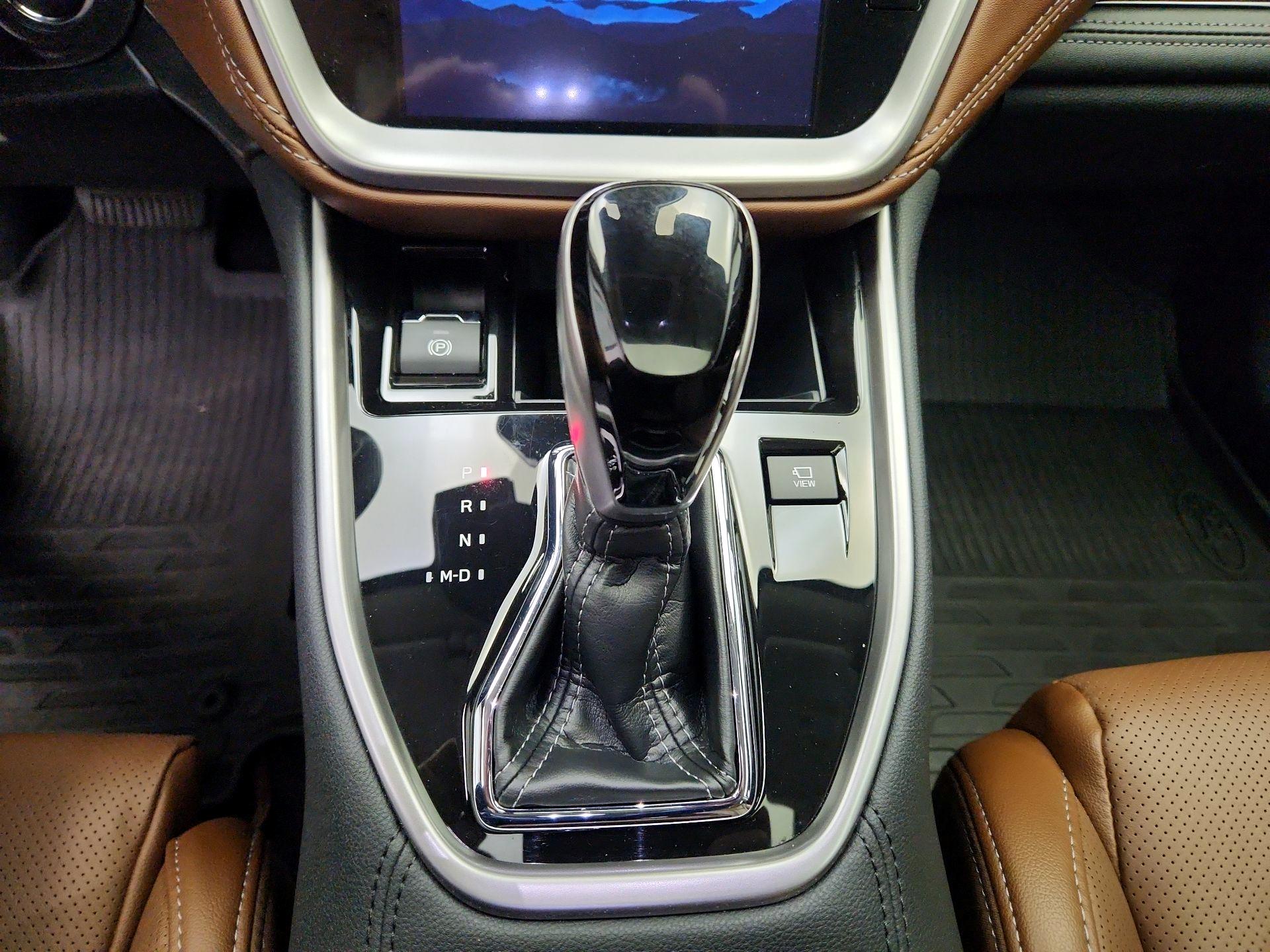 Thumbnail: 2025 Subaru Outback - 18