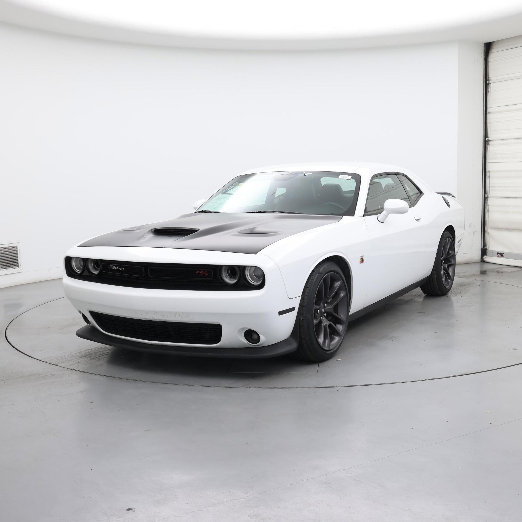 Thumbnail: 2022 Dodge Challenger - 4