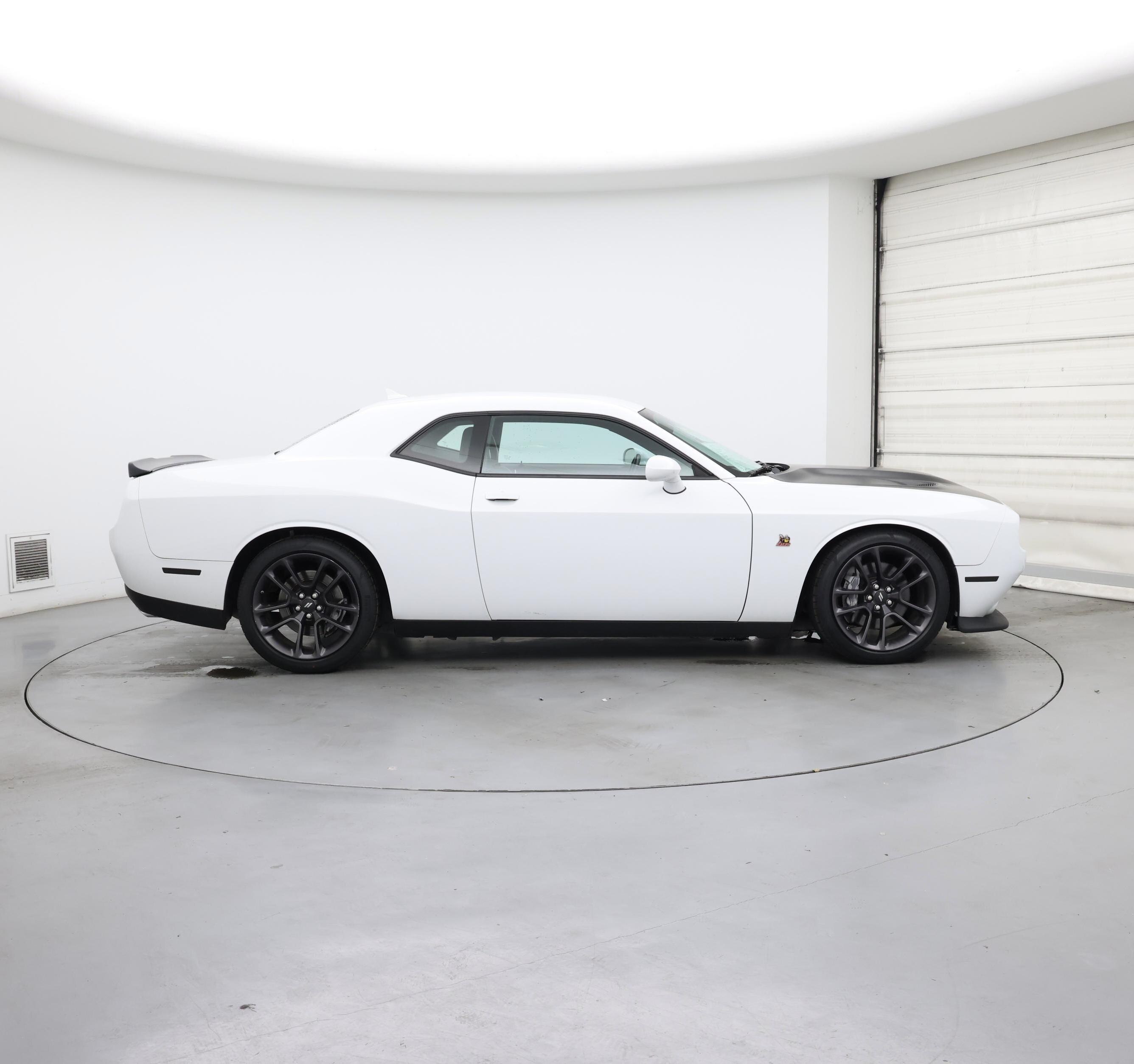 Thumbnail: 2022 Dodge Challenger - 7