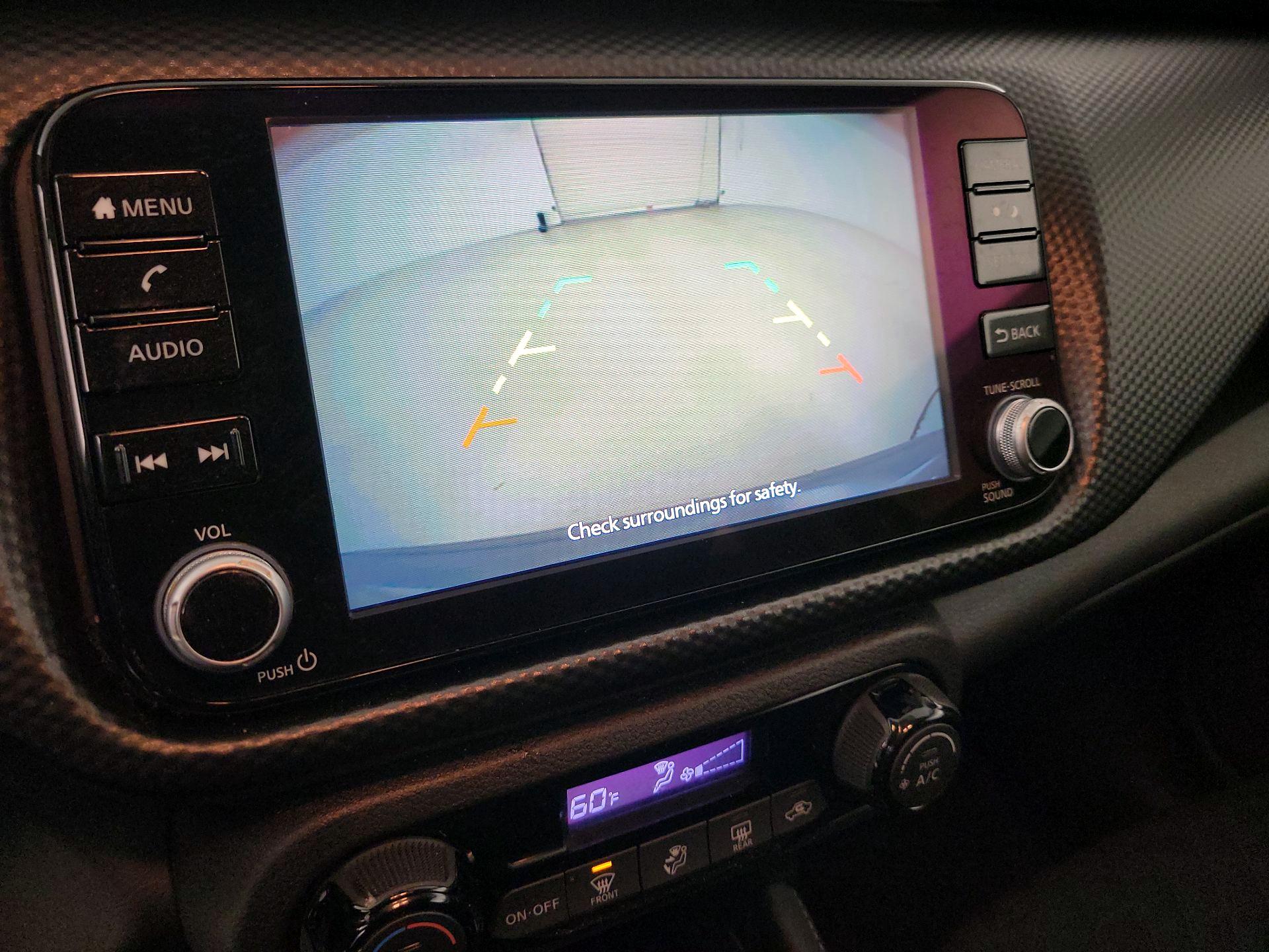 Thumbnail: 2021 Nissan Kicks - 12