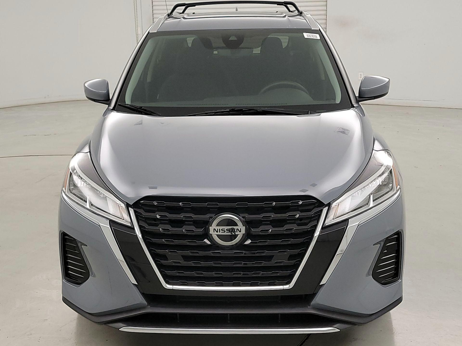 Thumbnail: 2021 Nissan Kicks - 2
