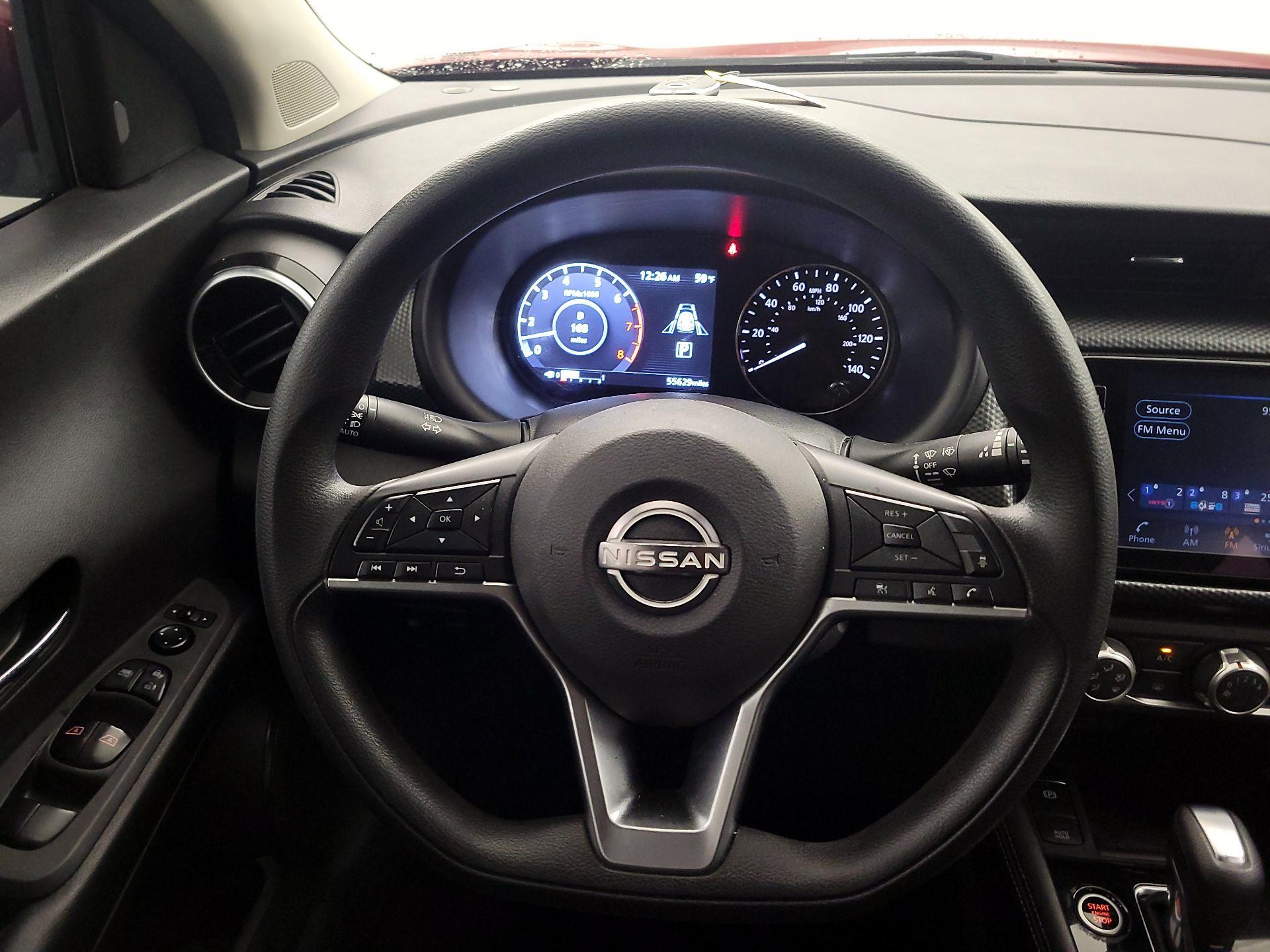 Thumbnail: 2023 Nissan Kicks - 10