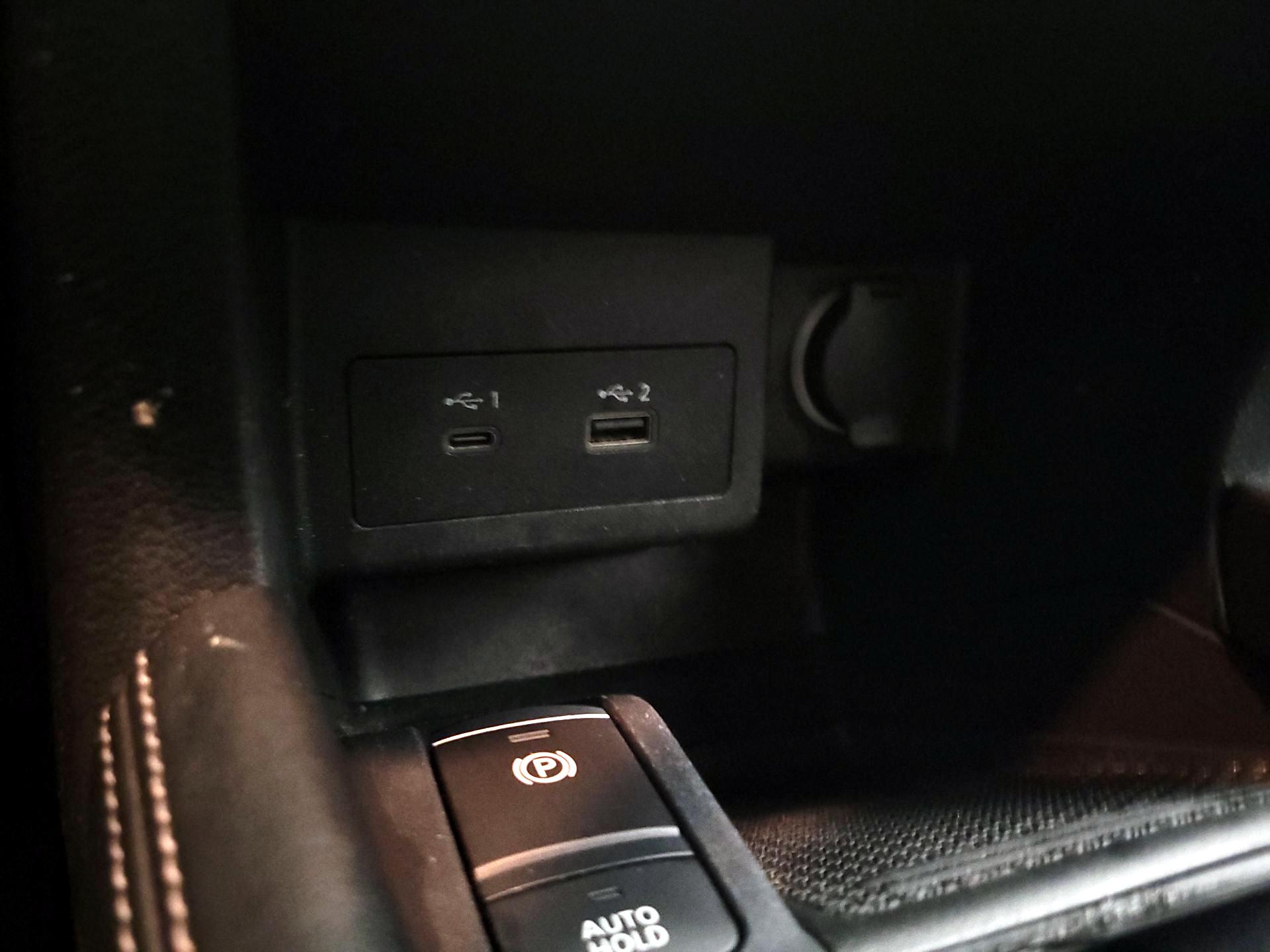 Thumbnail: 2023 Nissan Kicks - 18