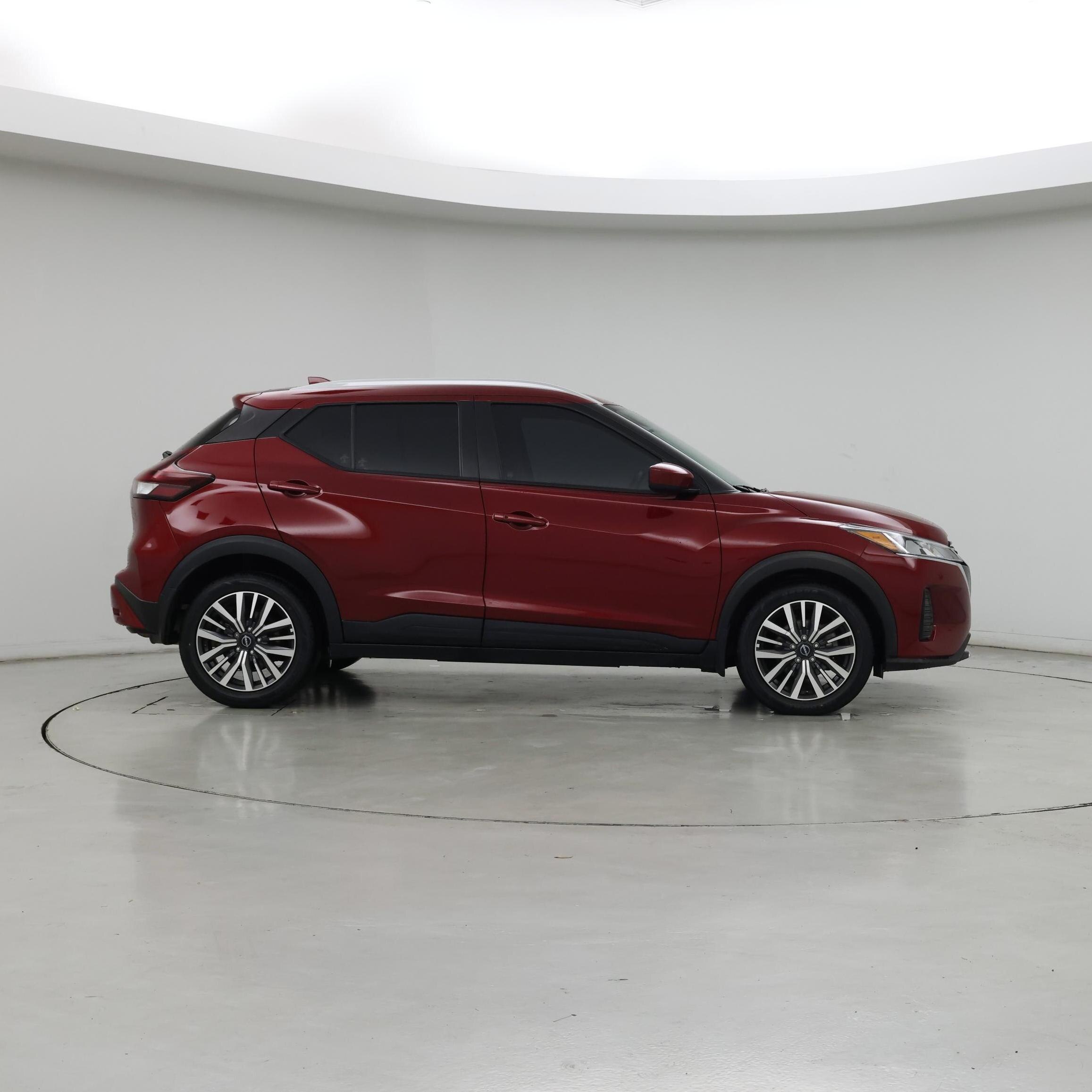 Thumbnail: 2023 Nissan Kicks - 7