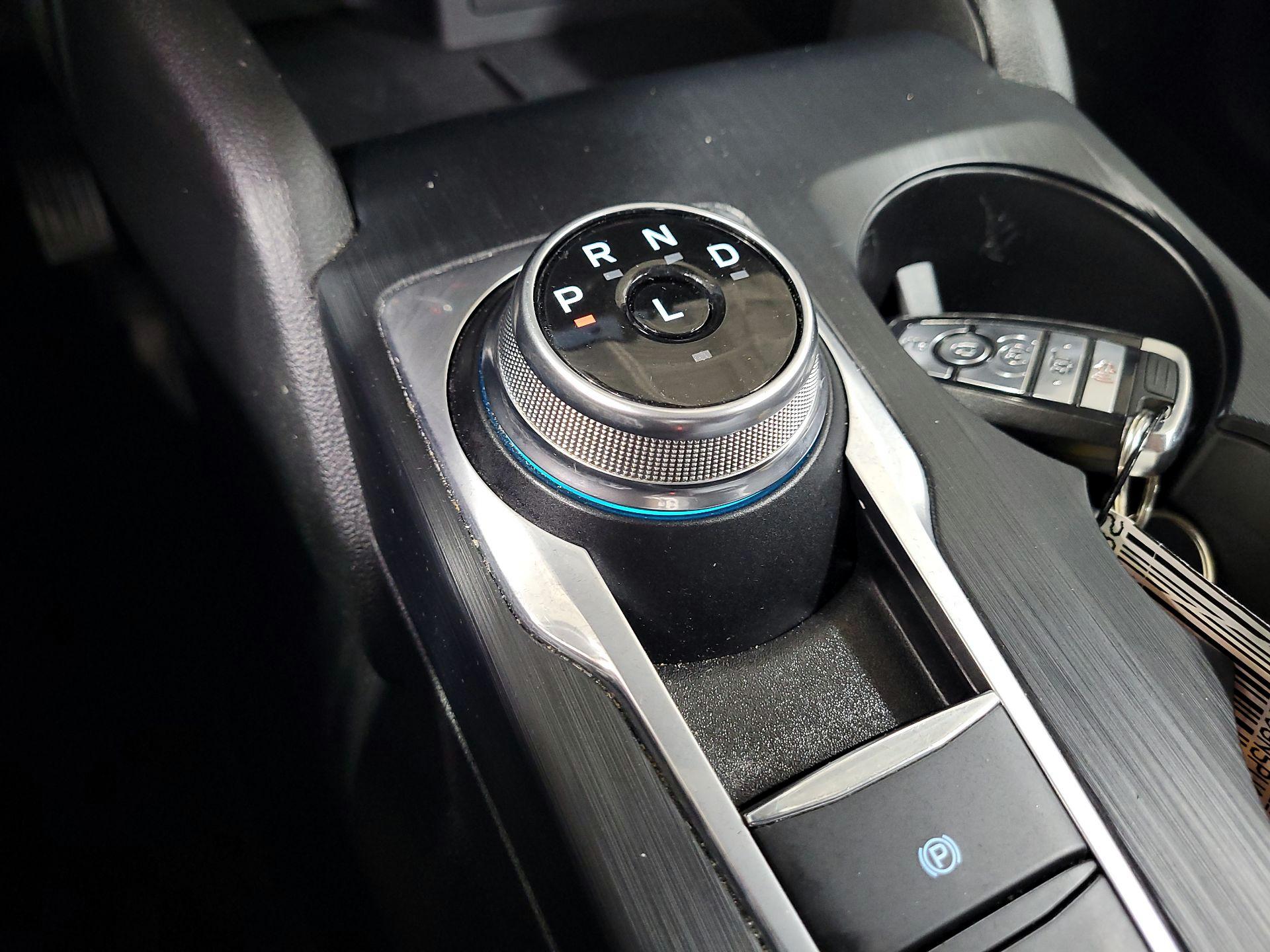 Thumbnail: 2023 Ford Escape - 17