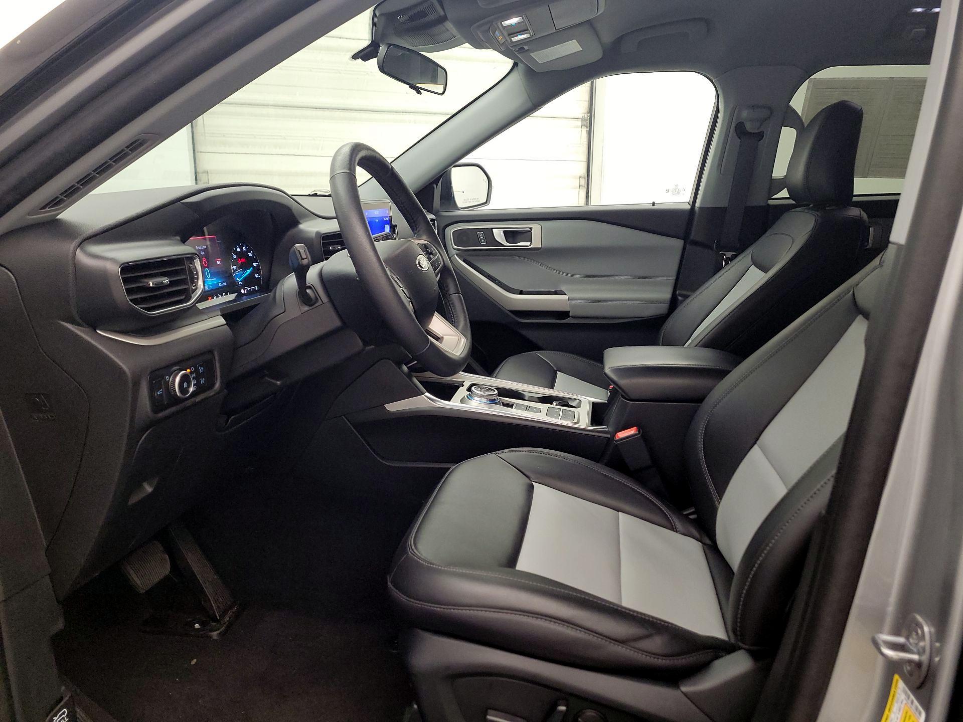 Thumbnail: 2023 Ford Explorer - 11