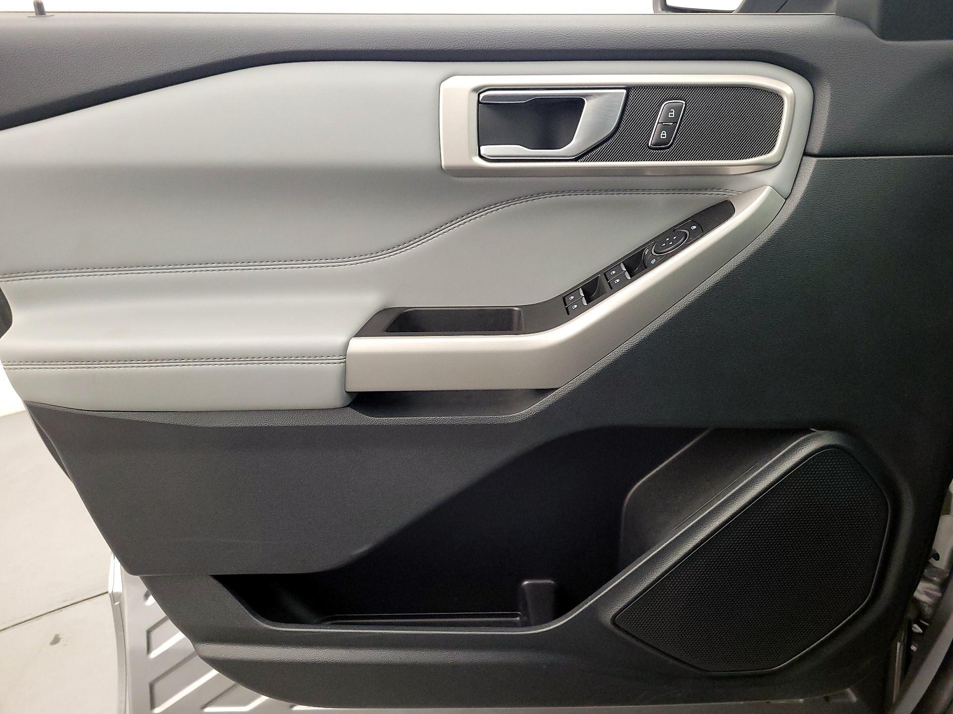 Thumbnail: 2023 Ford Explorer - 12