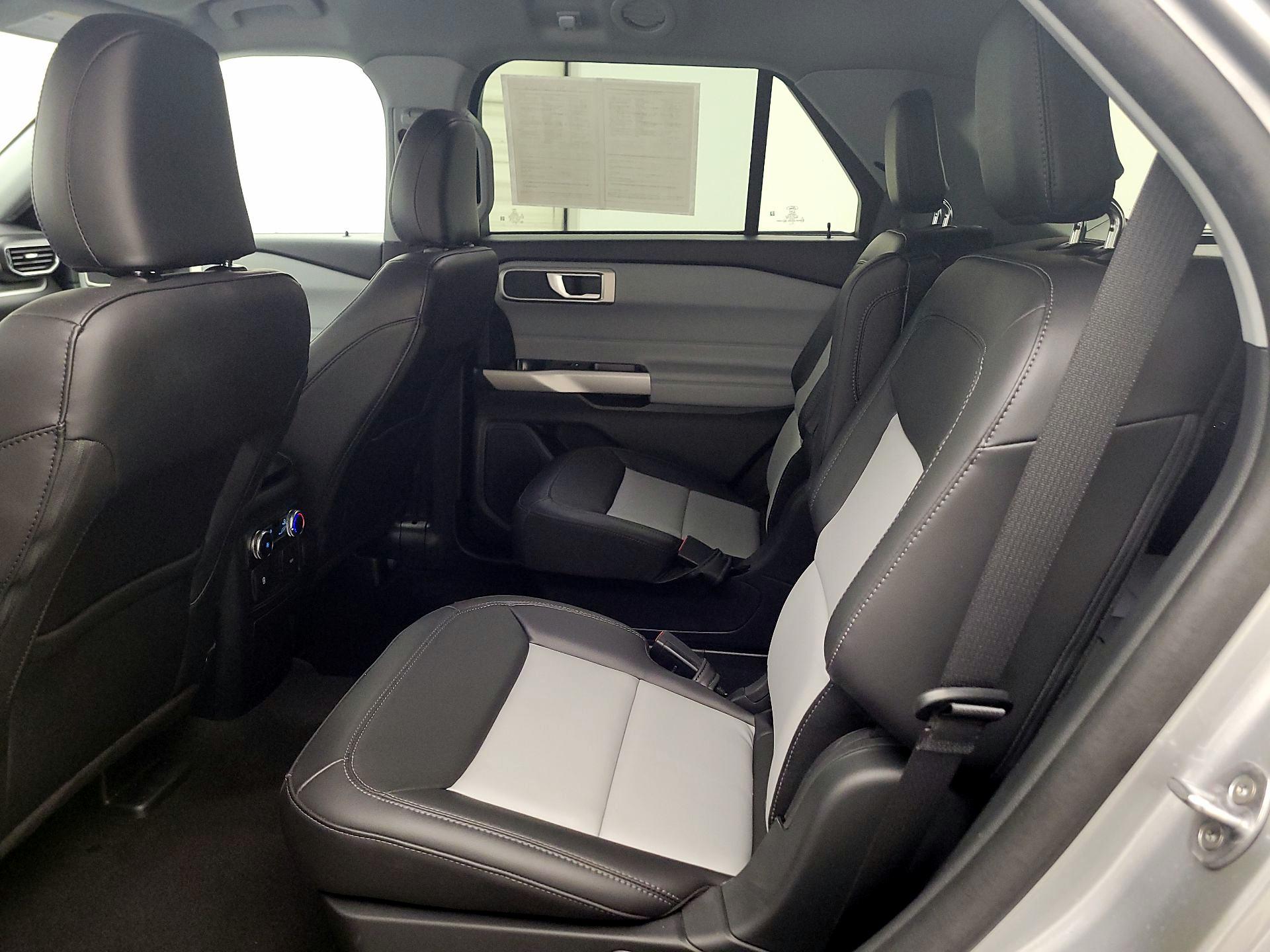 Thumbnail: 2023 Ford Explorer - 19