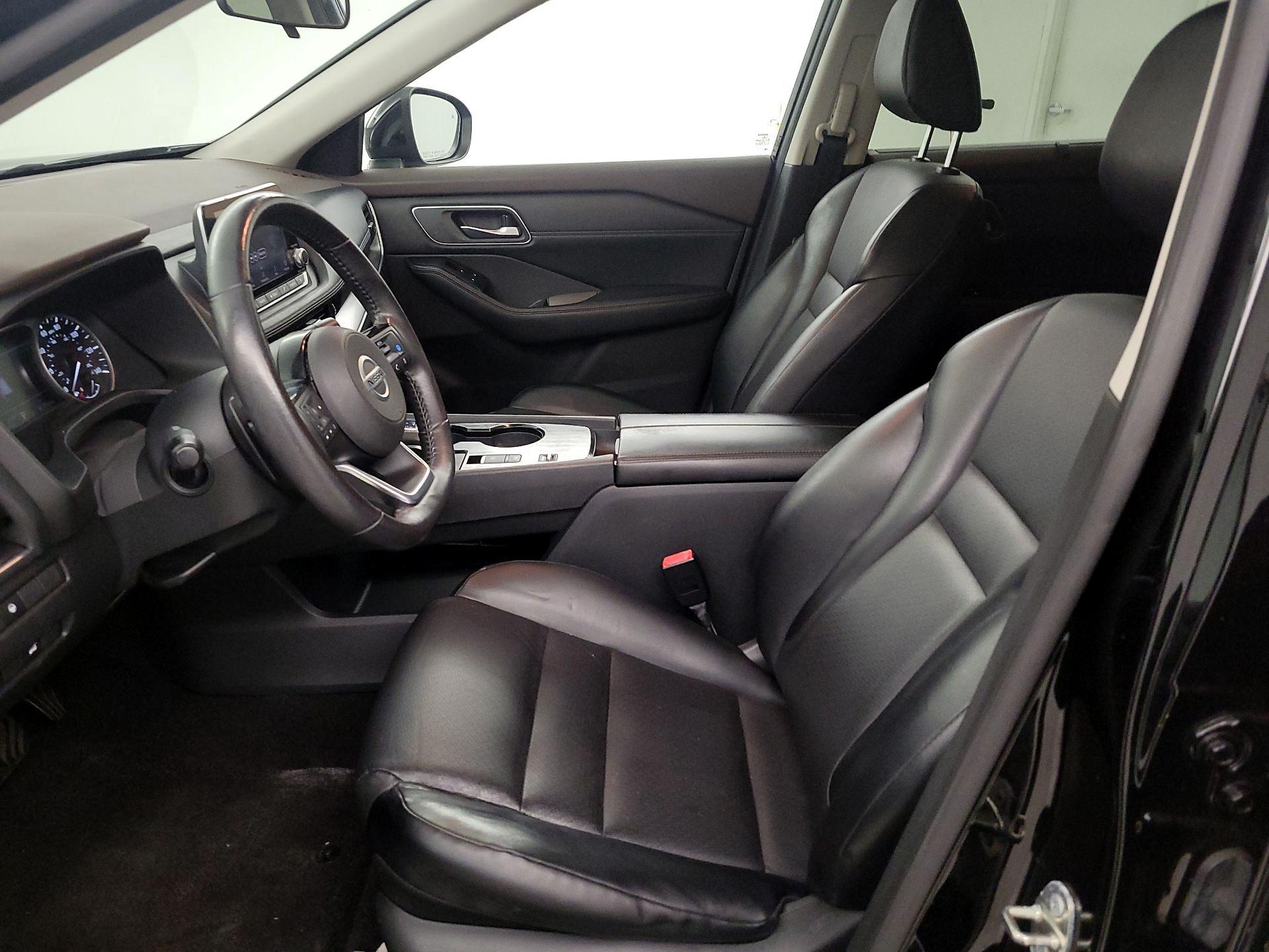 Thumbnail: 2021 Nissan Rogue - 11