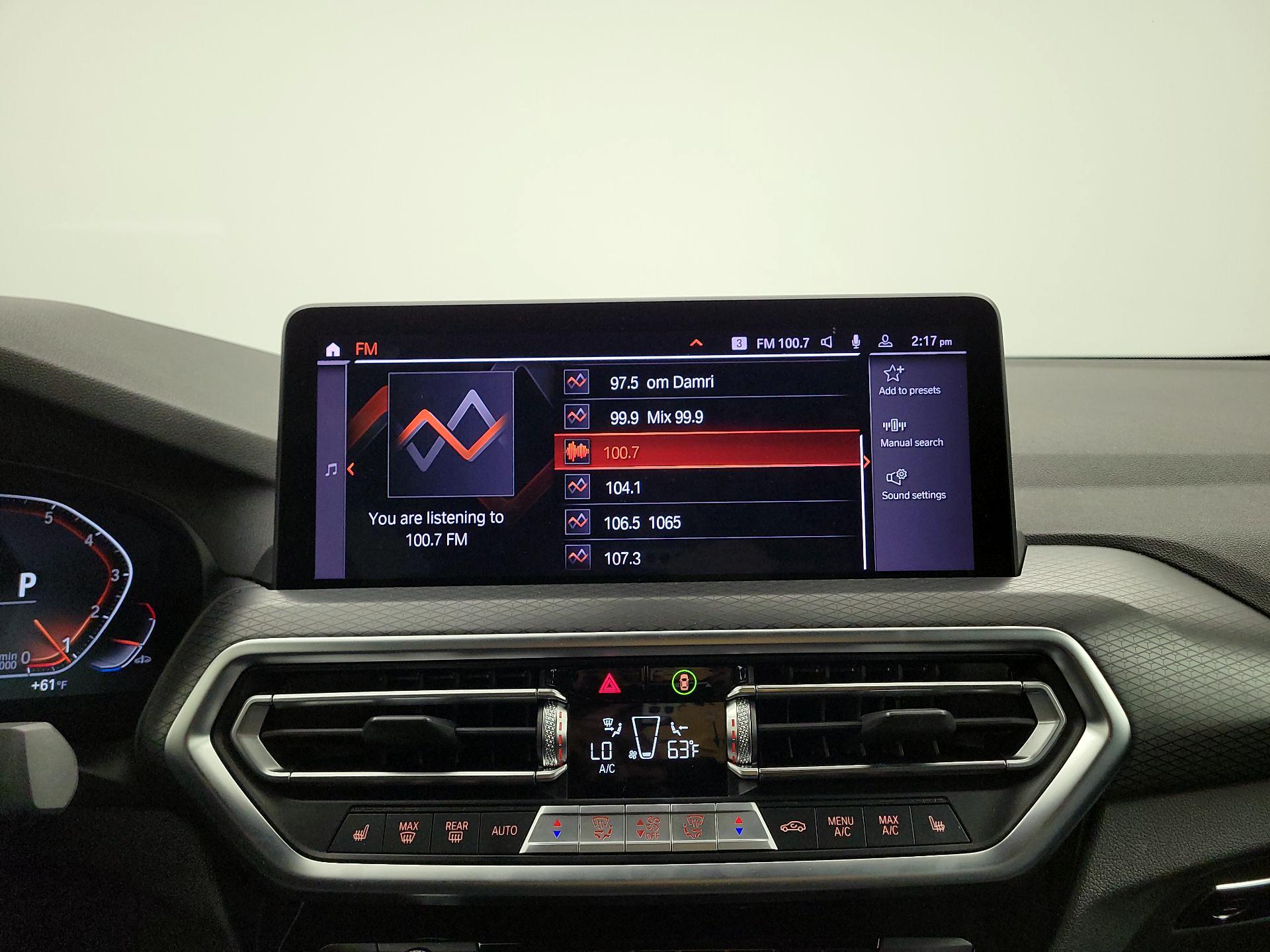 Thumbnail: 2023 BMW X4 - 16