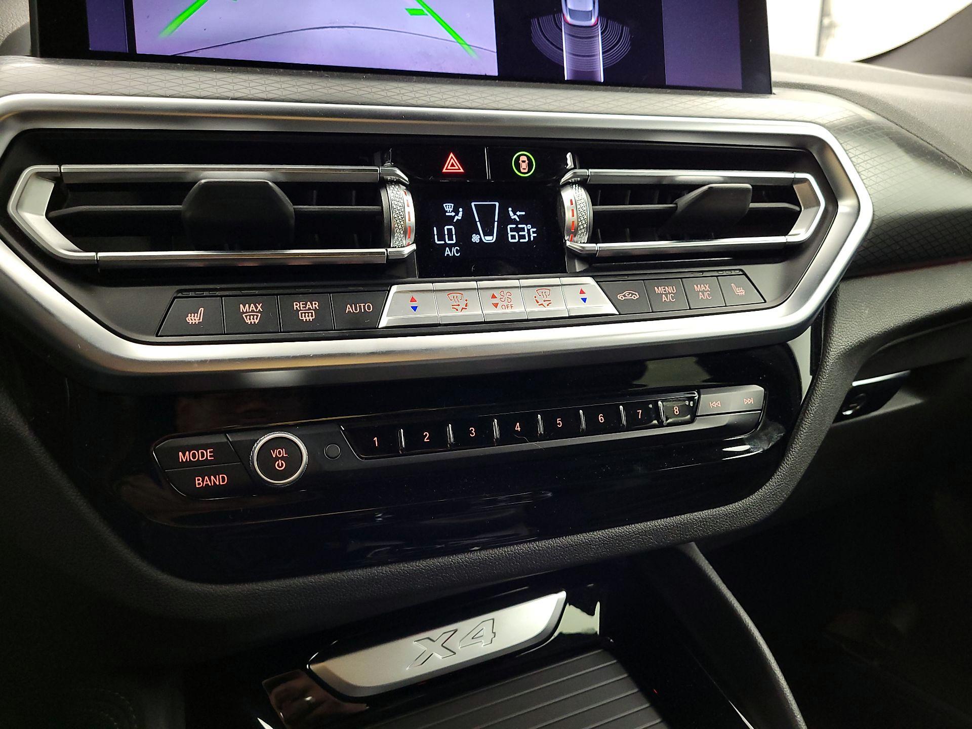 Thumbnail: 2023 BMW X4 - 17