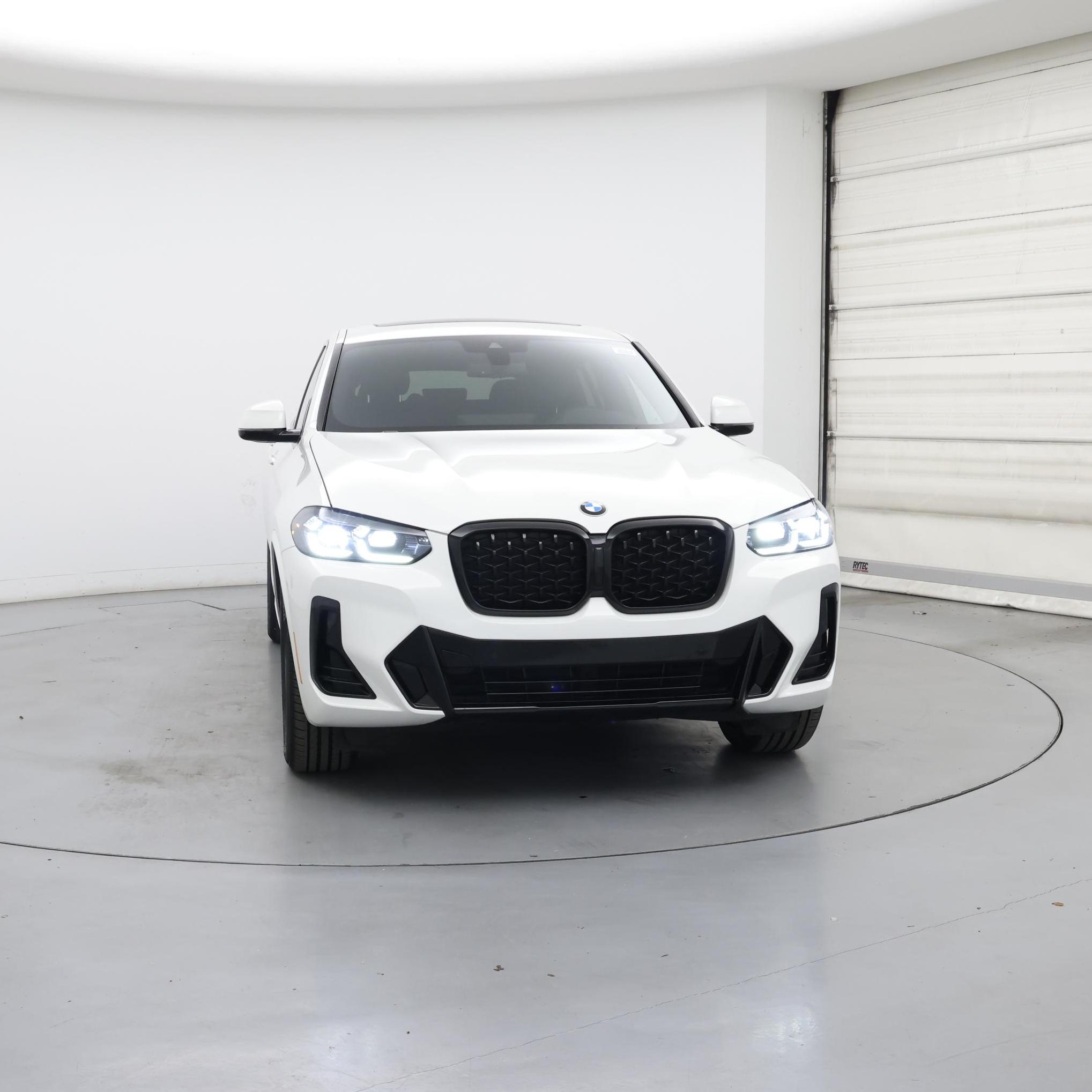 Thumbnail: 2023 BMW X4 - 5