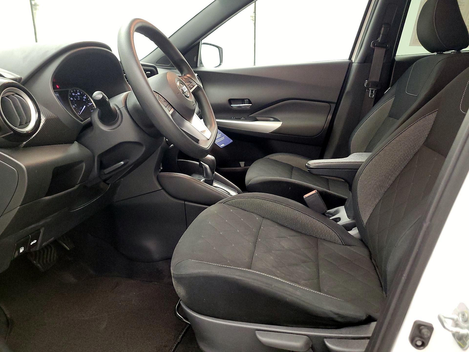 Thumbnail: 2020 Nissan Kicks - 11