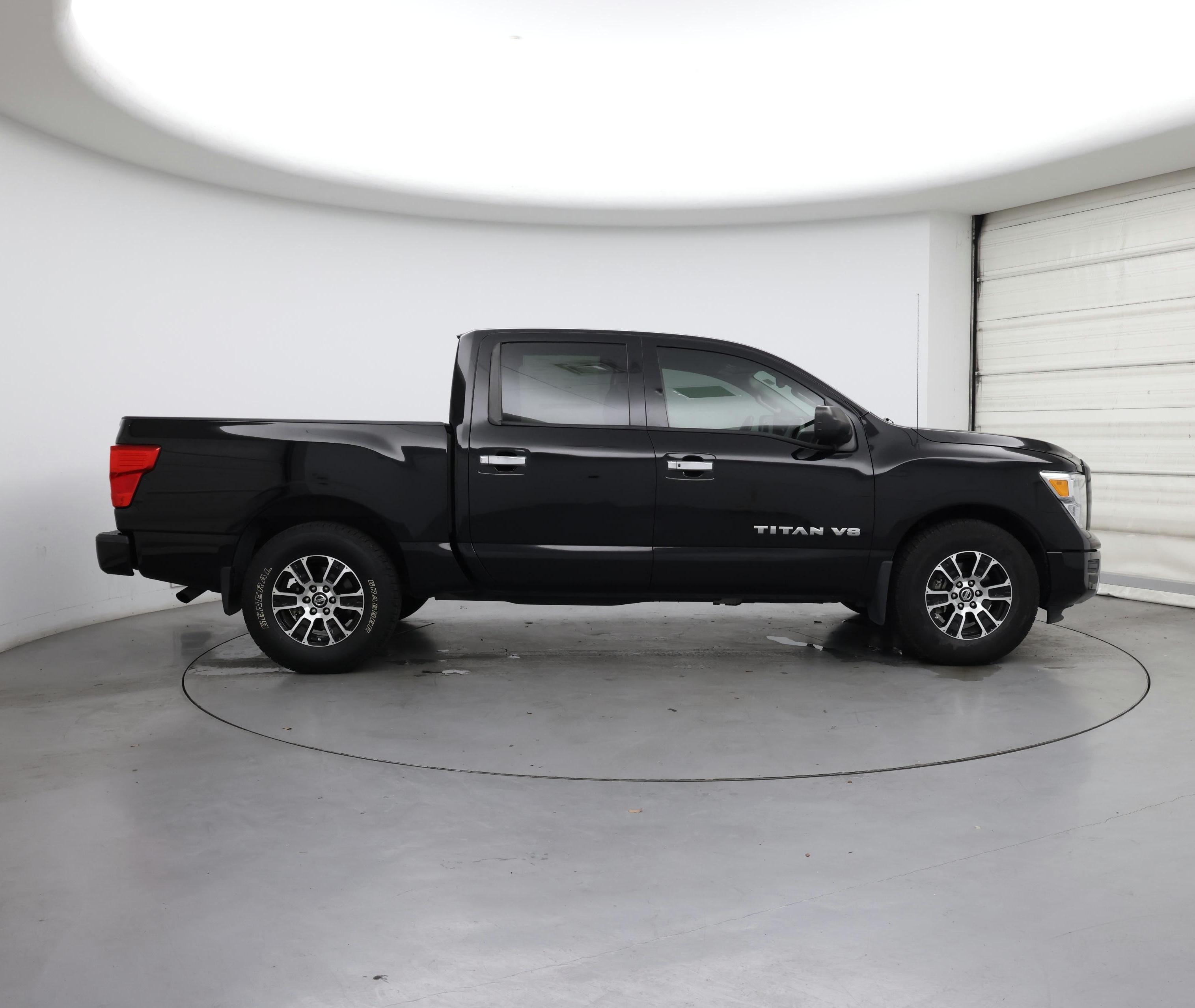 Thumbnail: 2021 Nissan Titan - 7