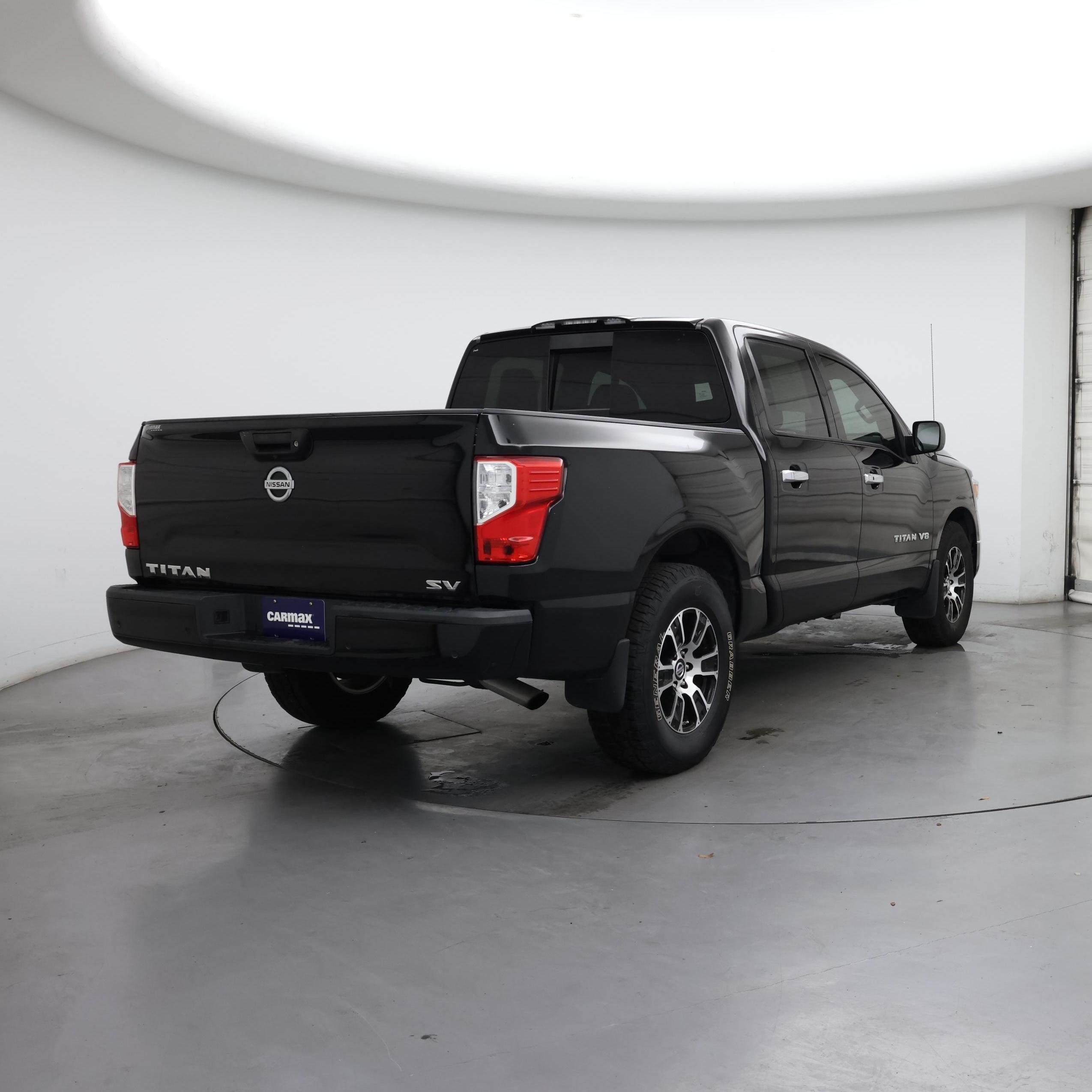 Thumbnail: 2021 Nissan Titan - 8