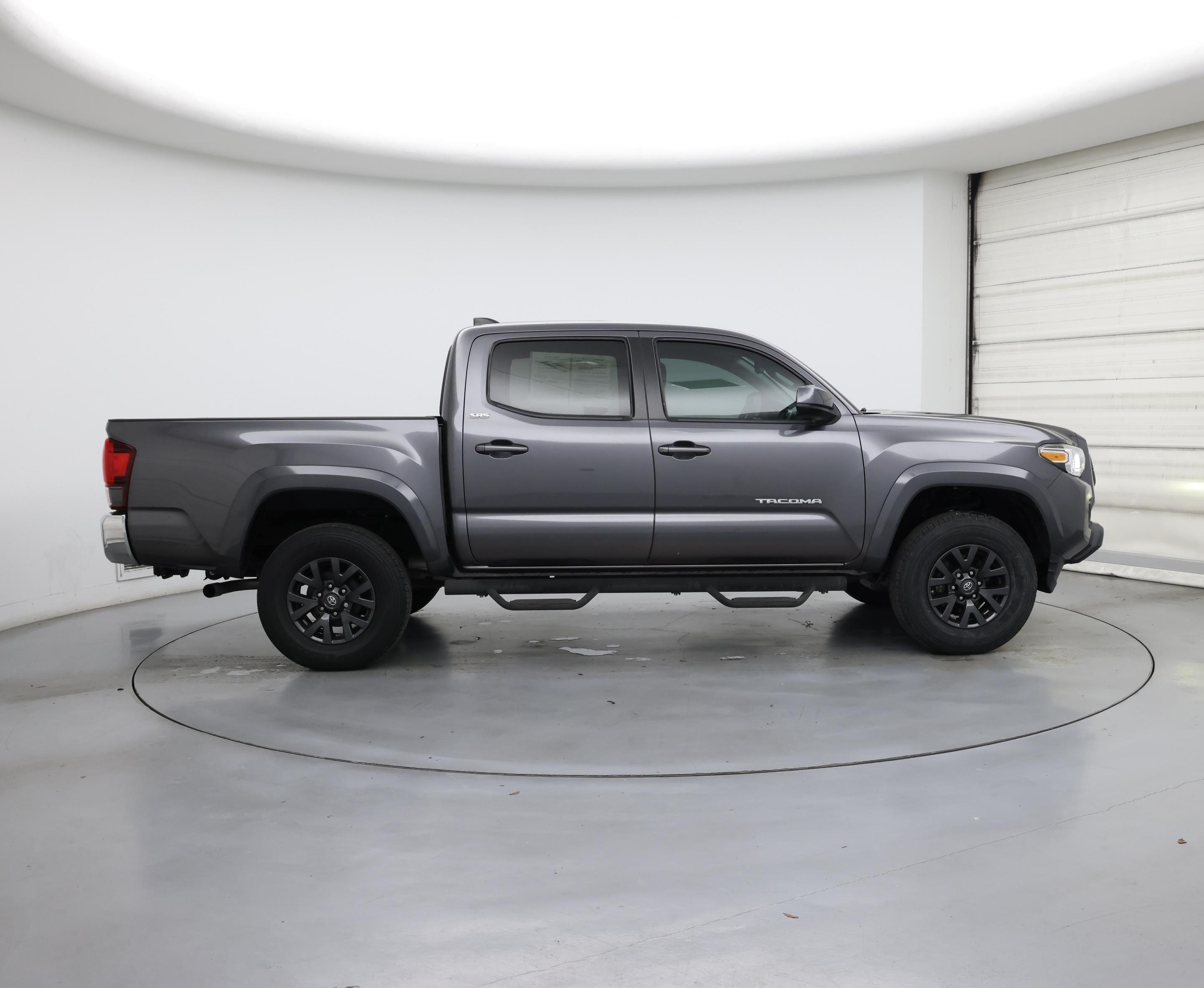 Thumbnail: 2021 Toyota Tacoma - 7