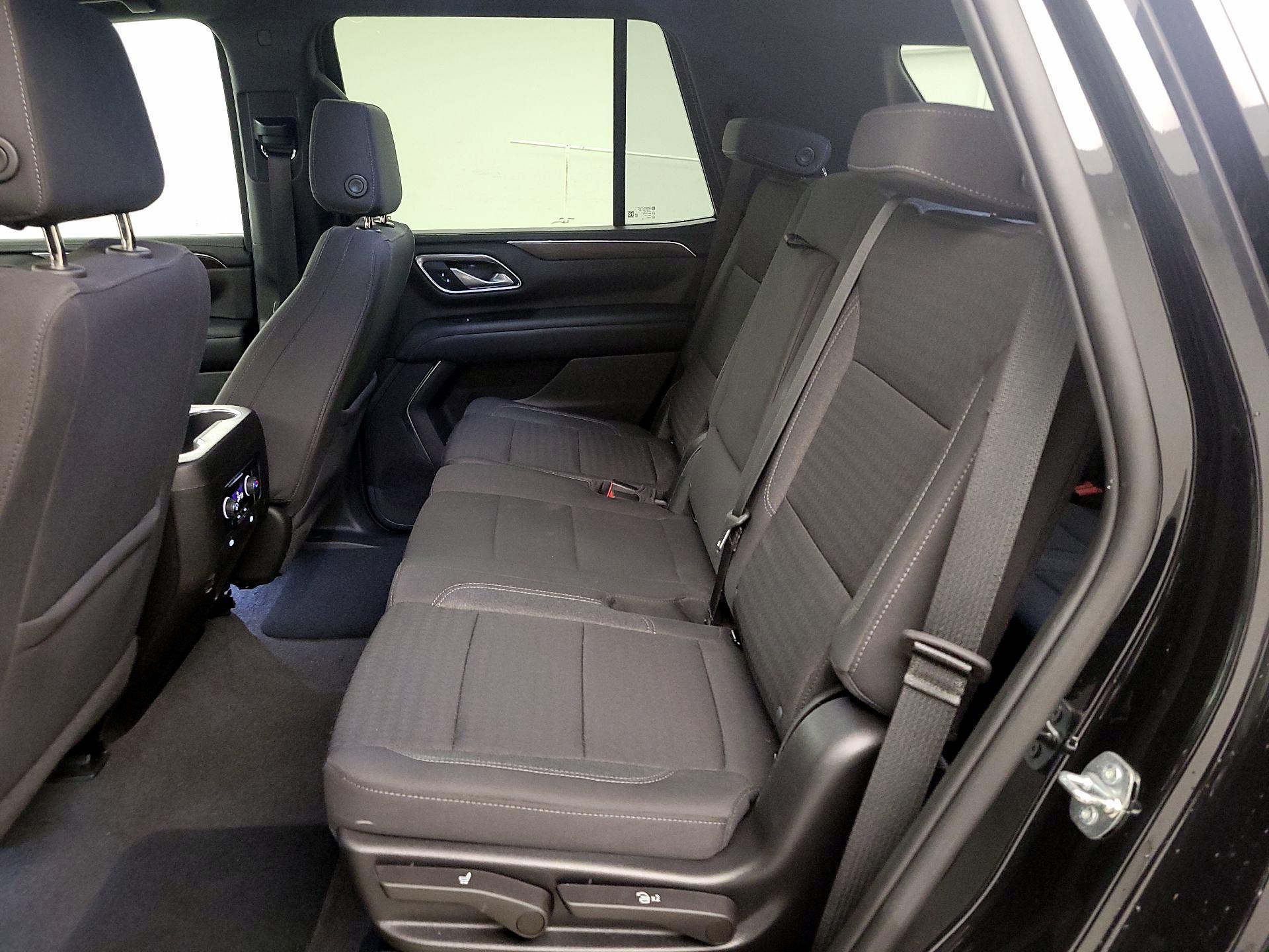 Thumbnail: 2022 Chevrolet Tahoe - 19