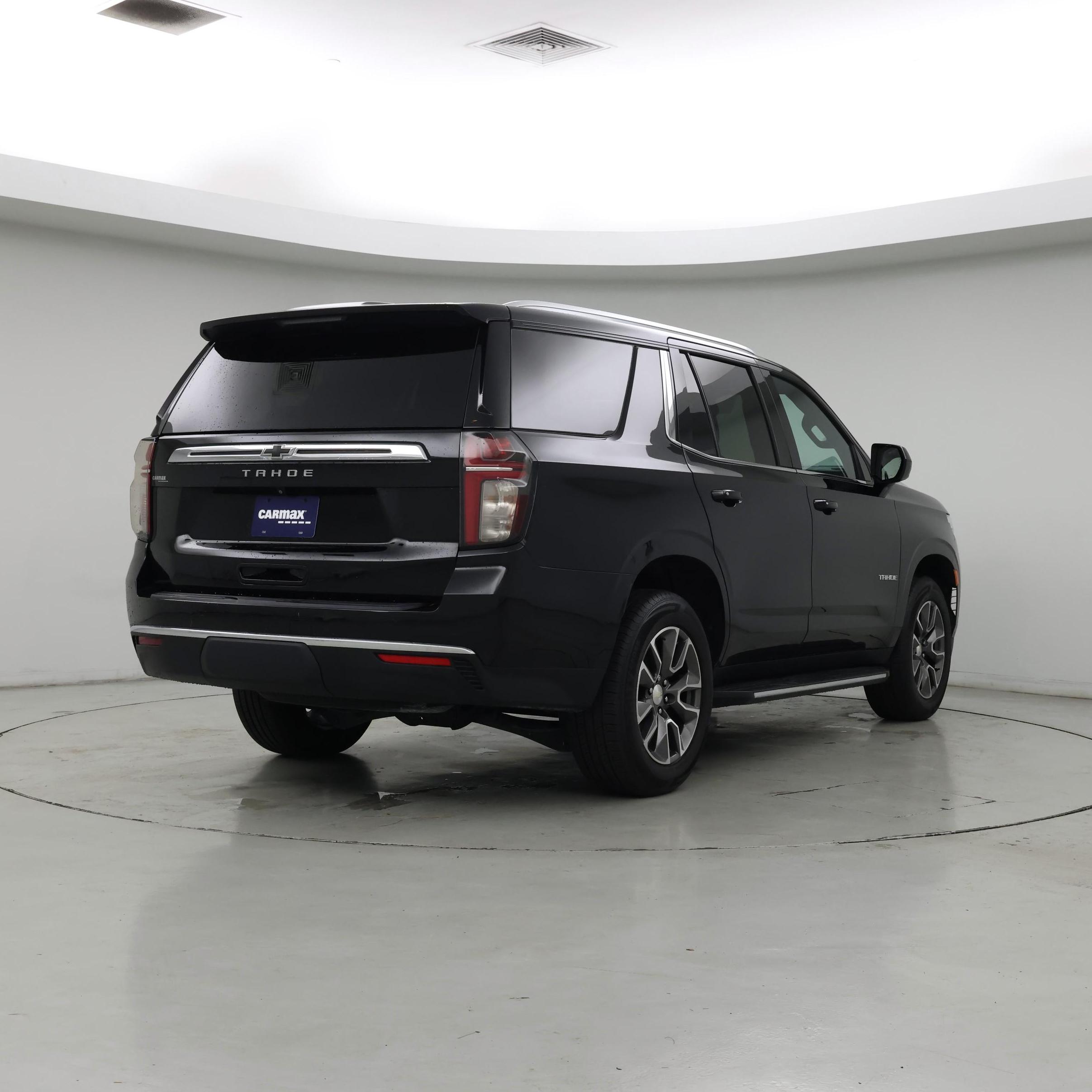 Thumbnail: 2022 Chevrolet Tahoe - 8