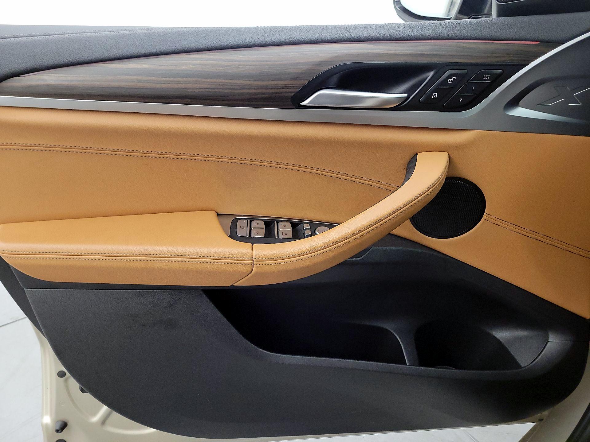 Thumbnail: 2021 BMW X3 - 12