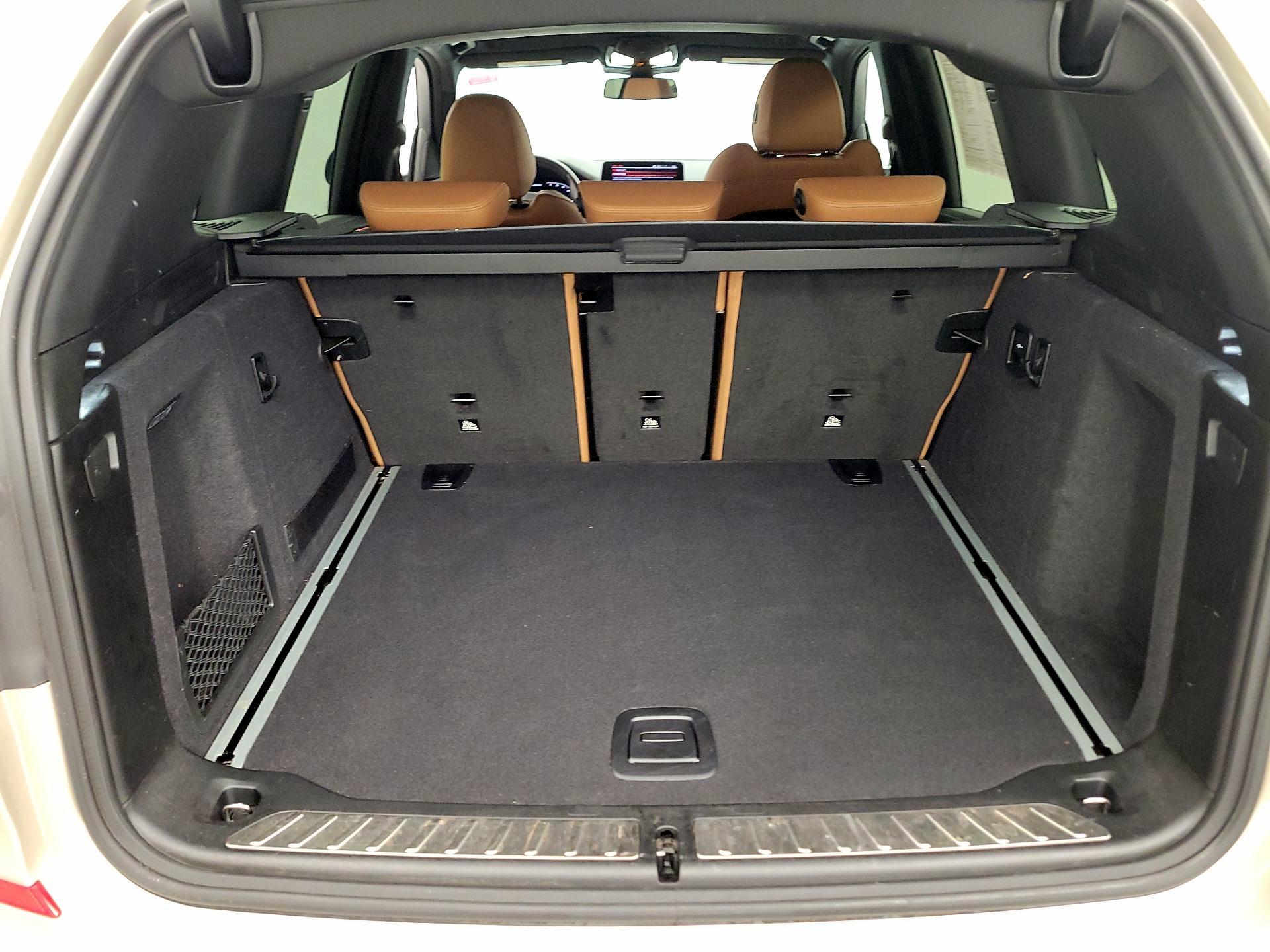 Thumbnail: 2021 BMW X3 - 20