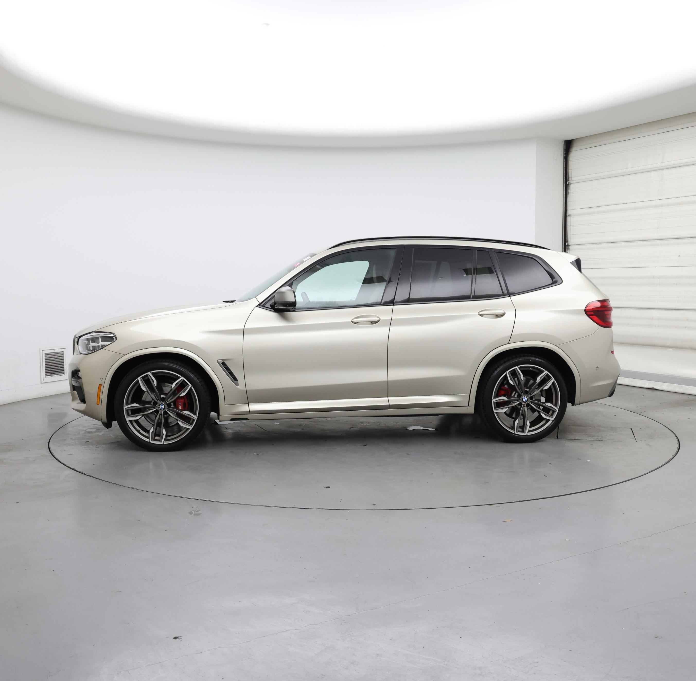 Thumbnail: 2021 BMW X3 - 3