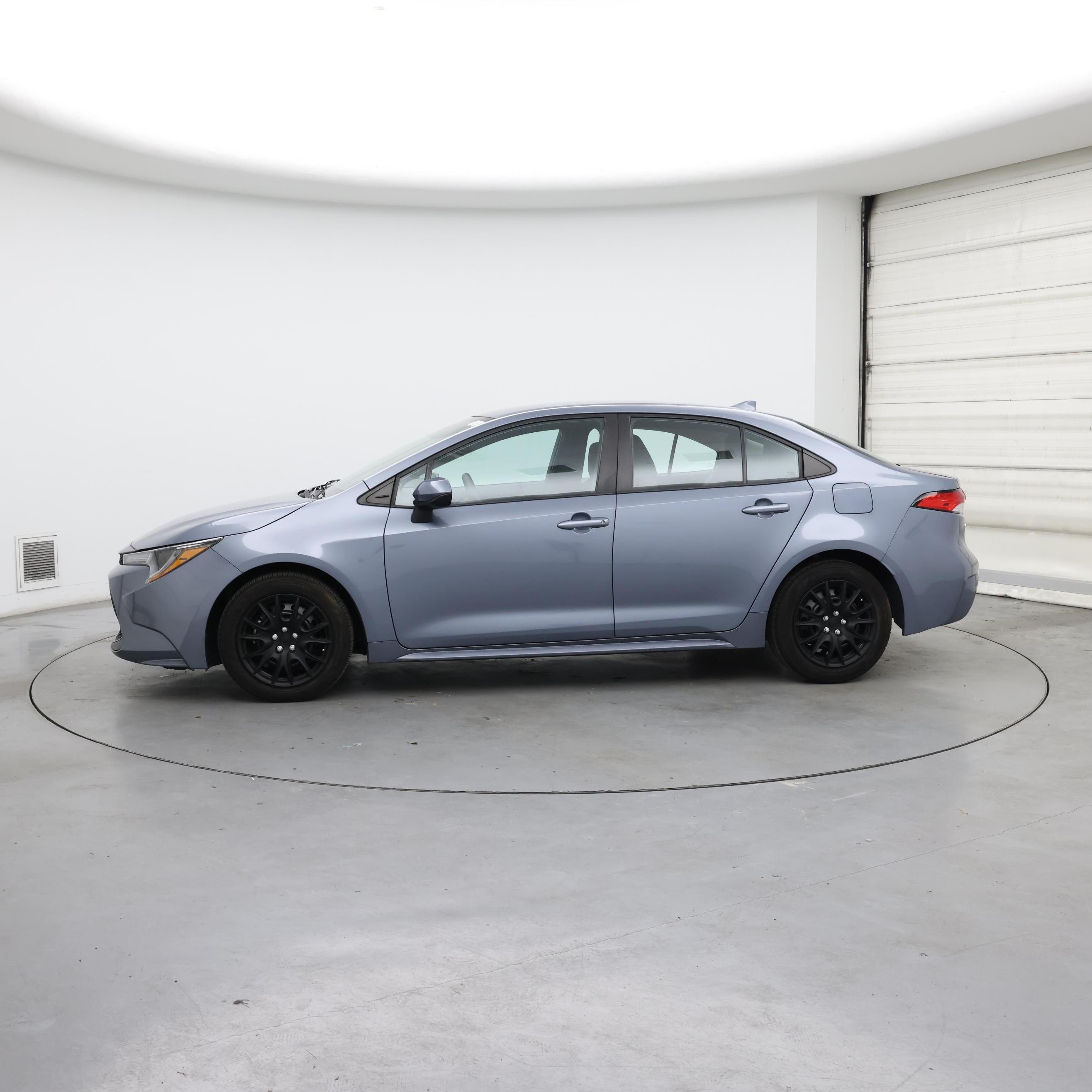 Thumbnail: 2020 Toyota Corolla - 3