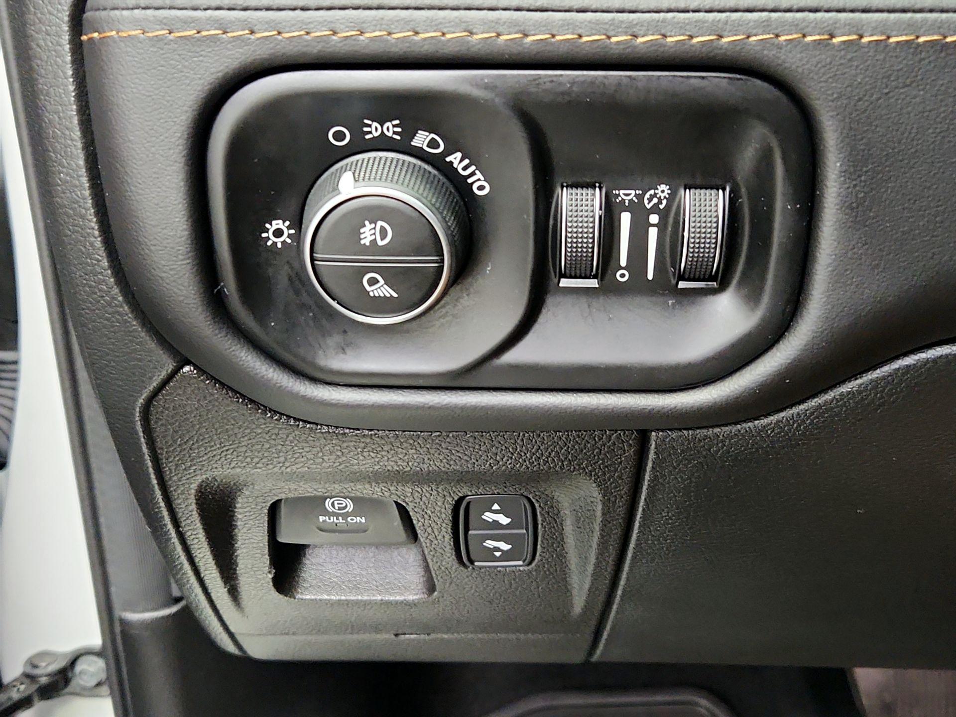 Thumbnail: 2022 RAM 1500 - 13