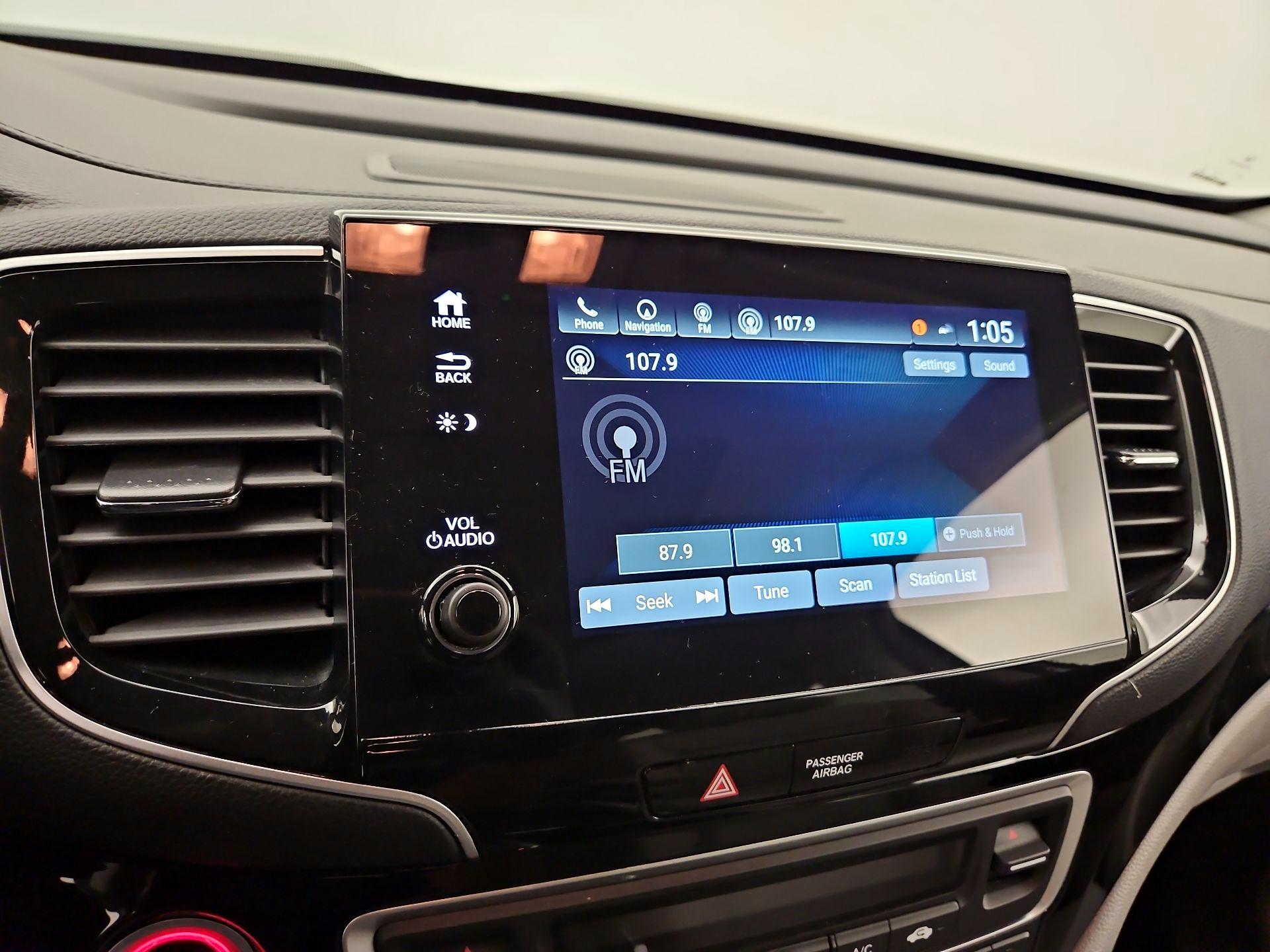 Thumbnail: 2022 Honda Pilot - 16