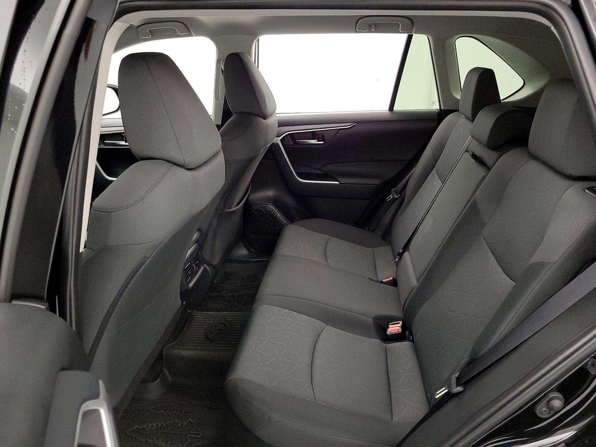 Thumbnail: 2024 Toyota RAV4 - 19