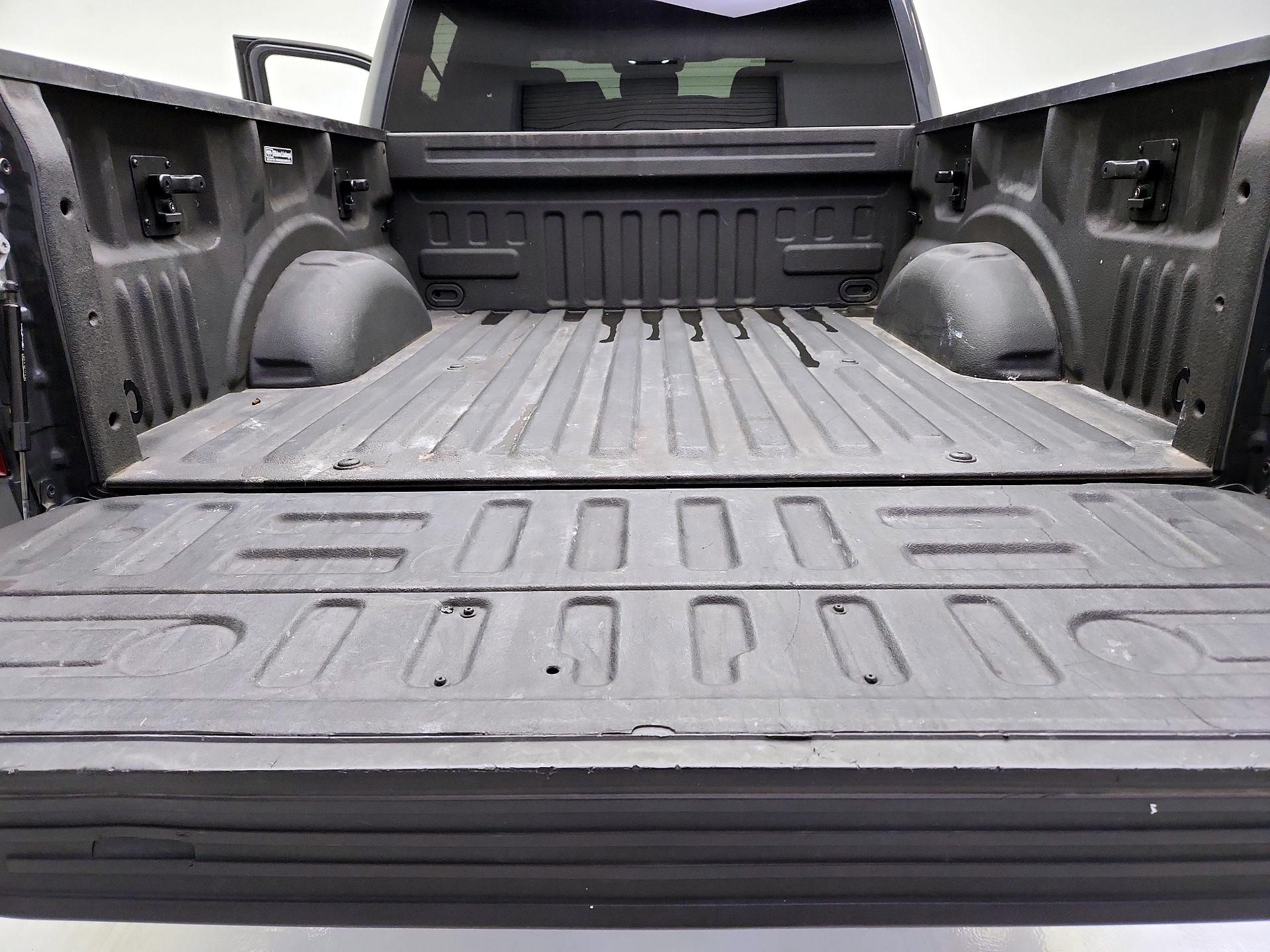 Thumbnail: 2016 Ford F-150 - 20