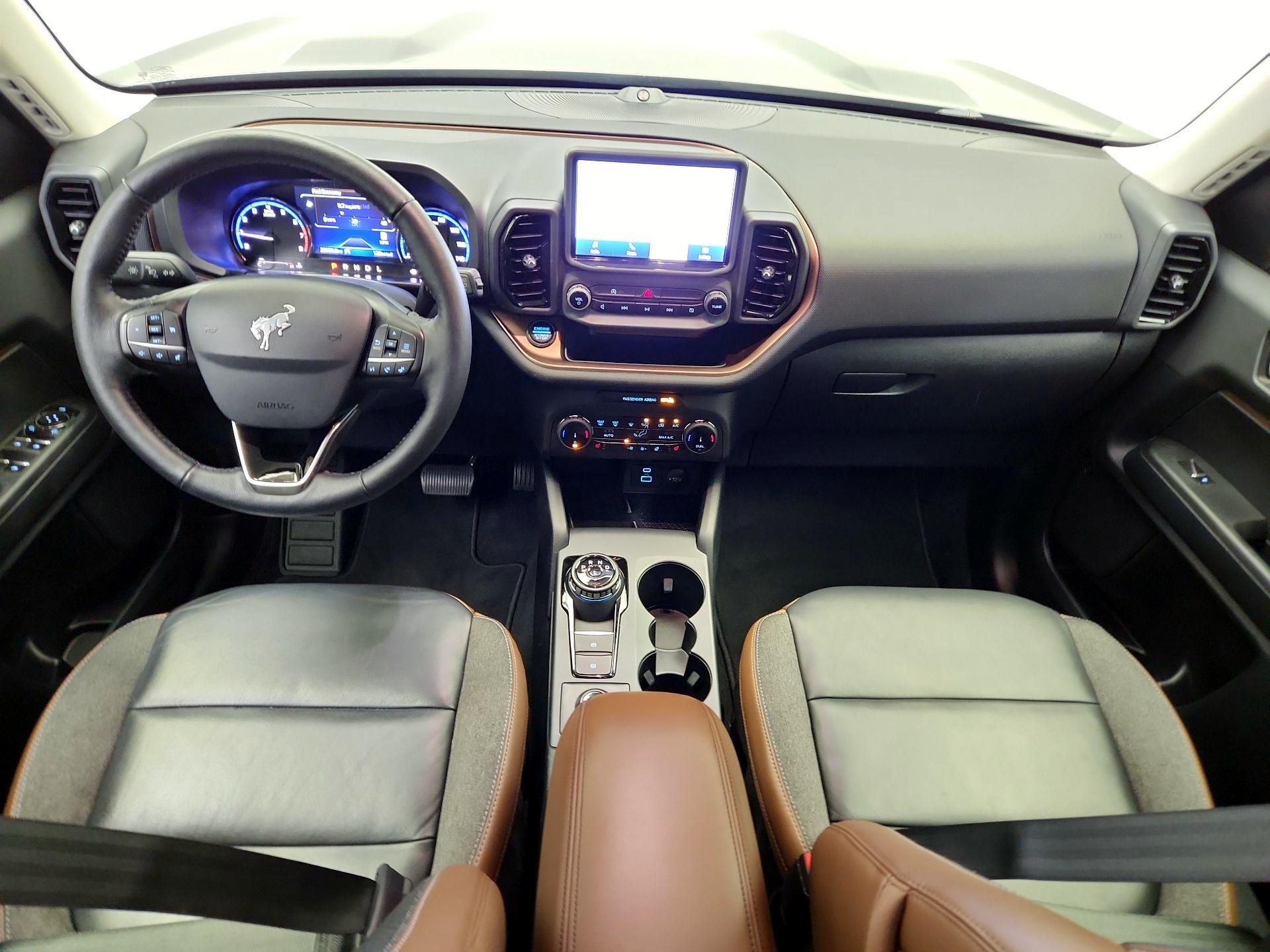 Thumbnail: 2022 Ford Bronco Sport - 9