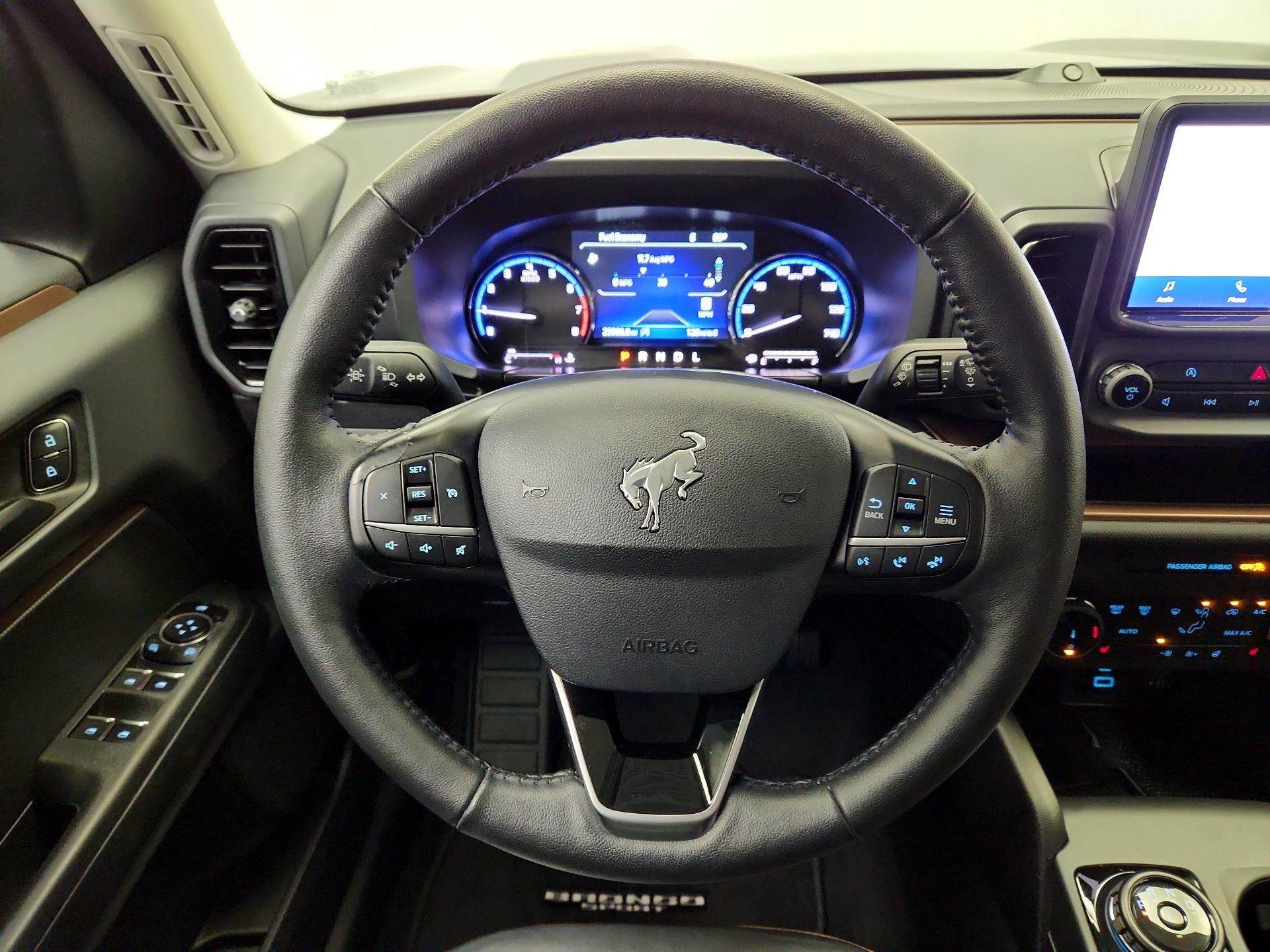 Thumbnail: 2022 Ford Bronco Sport - 10