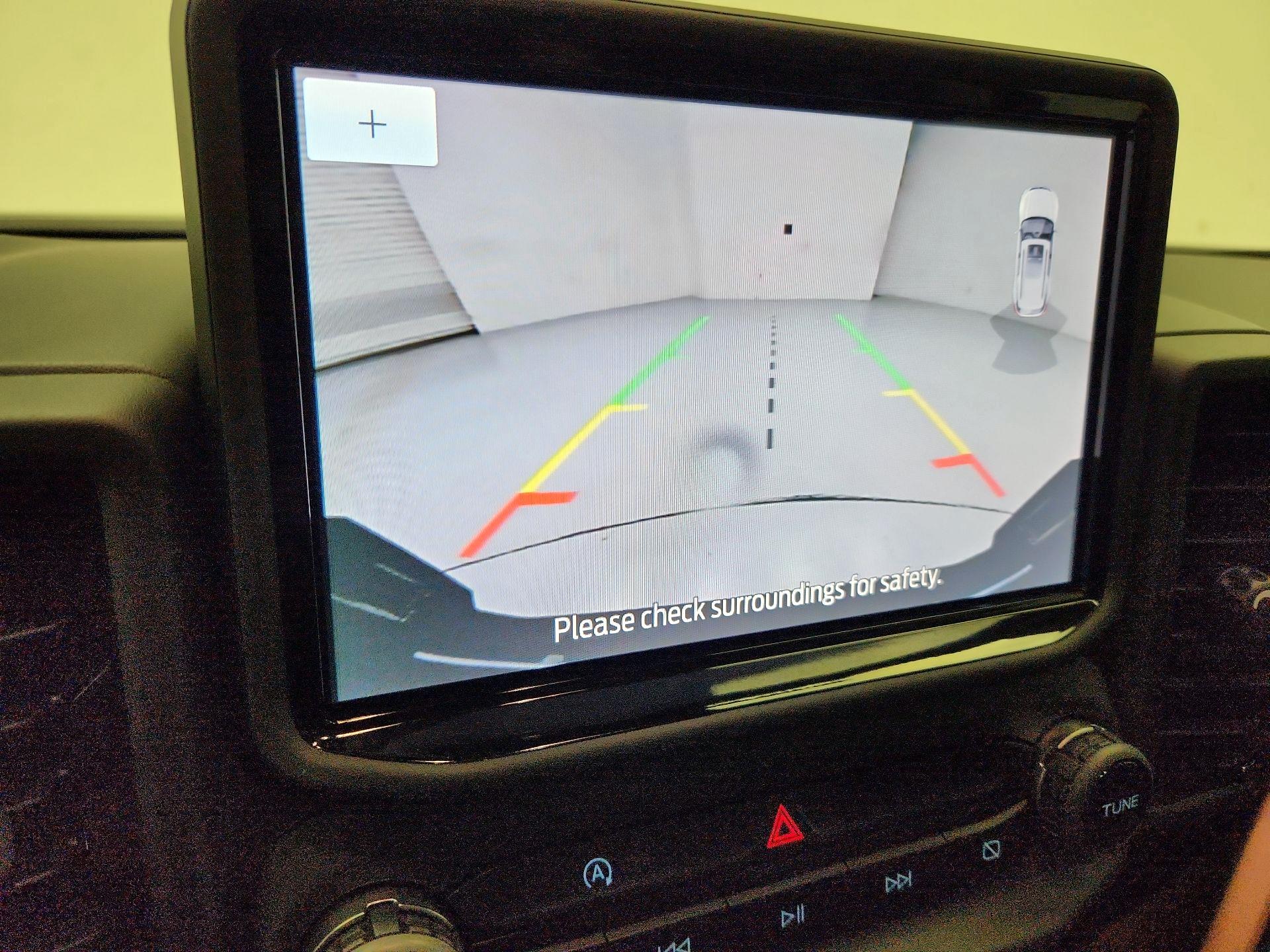 Thumbnail: 2022 Ford Bronco Sport - 14