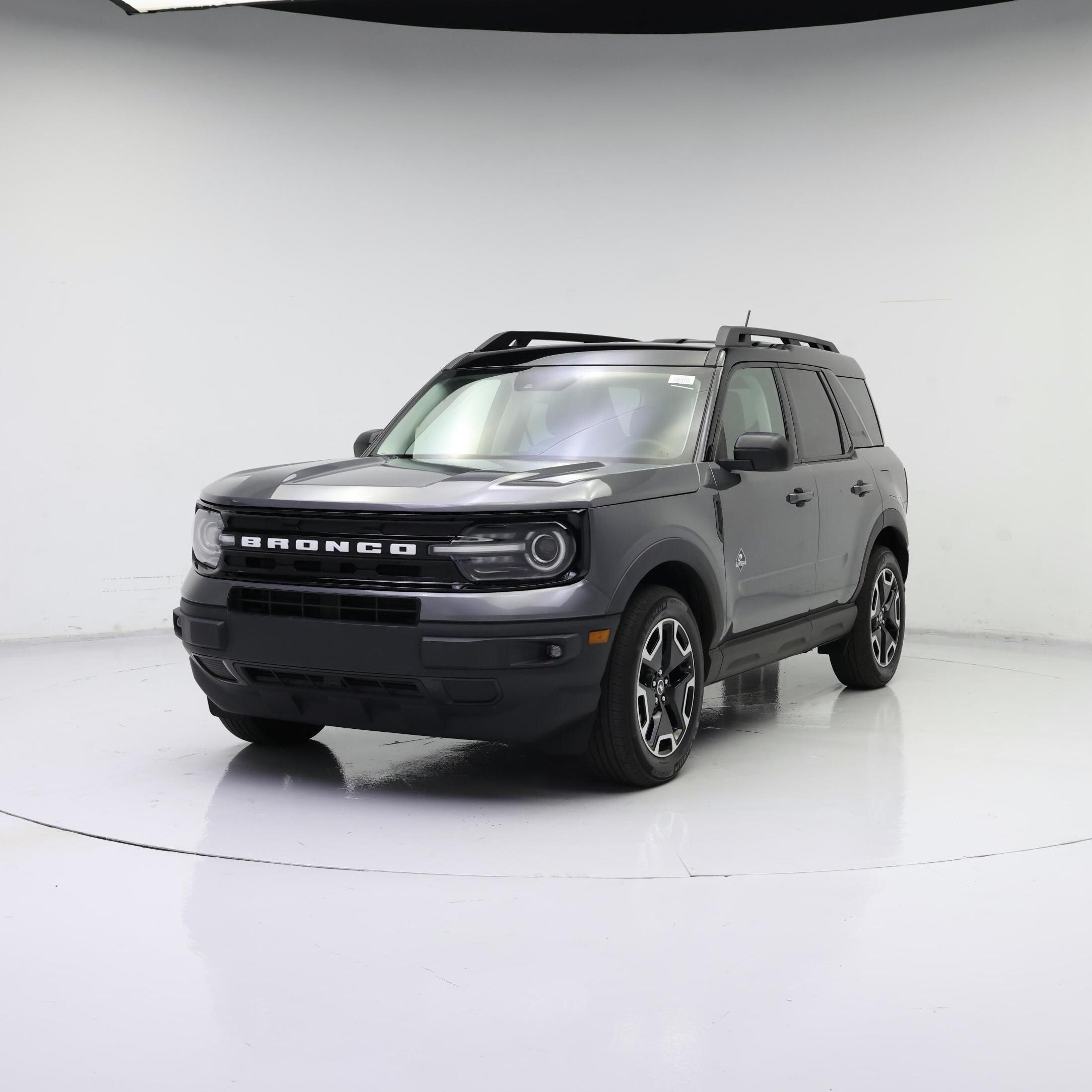 Thumbnail: 2022 Ford Bronco Sport - 4