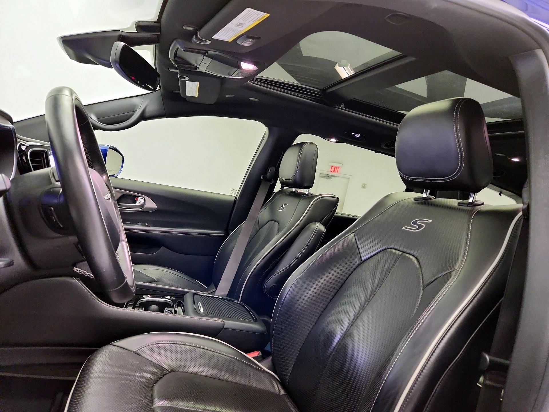 Thumbnail: 2021 Chrysler Pacifica - 20