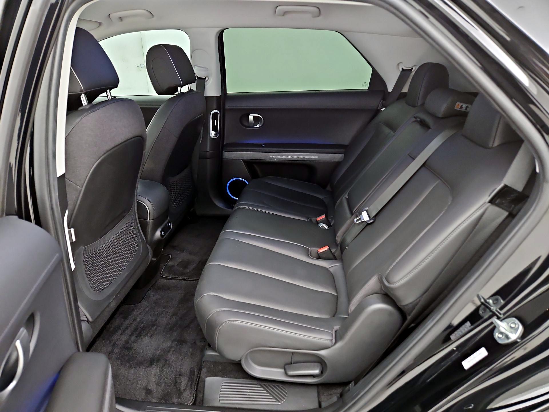 Thumbnail: 2023 Hyundai Ioniq 5 - 19