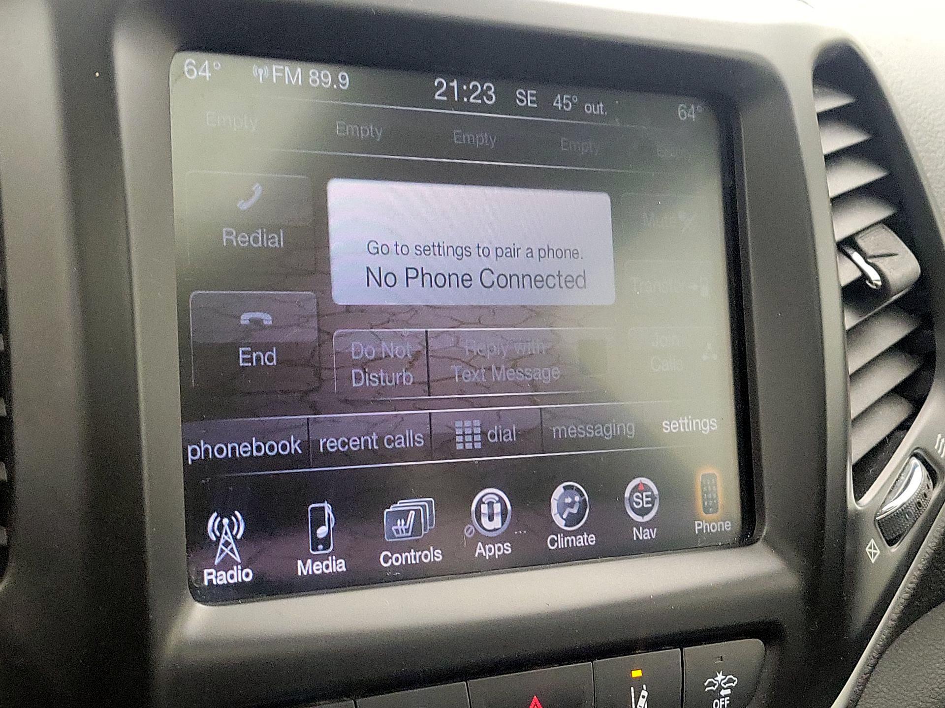 Thumbnail: 2014 Jeep Cherokee - 15