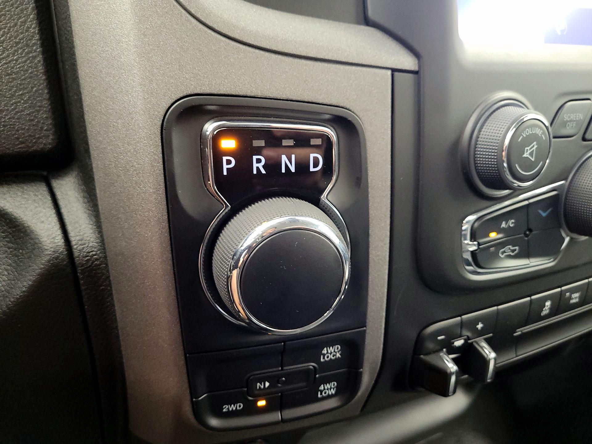 Thumbnail: 2023 RAM 1500 Classic - 17