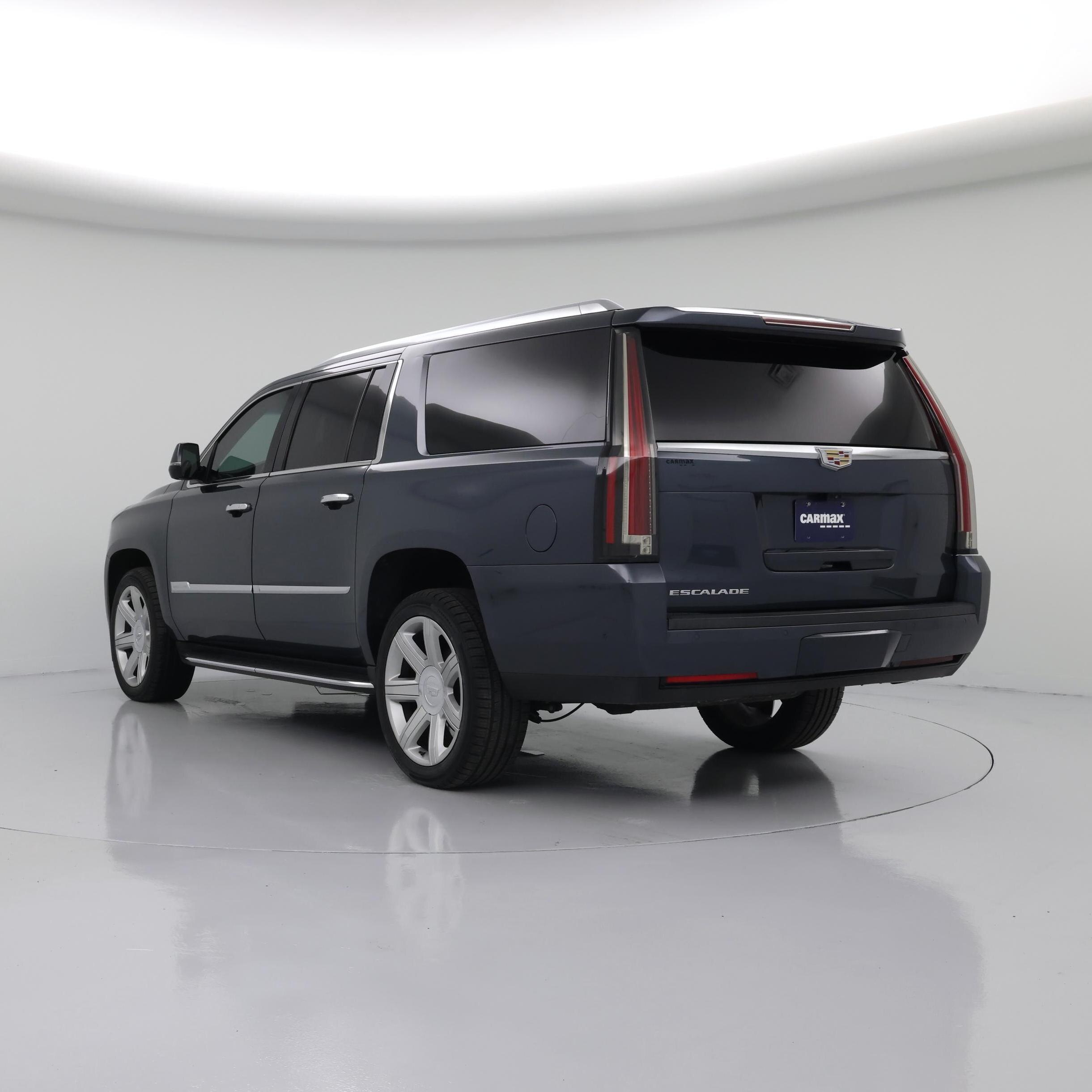 Thumbnail: 2019 Cadillac Escalade - 2