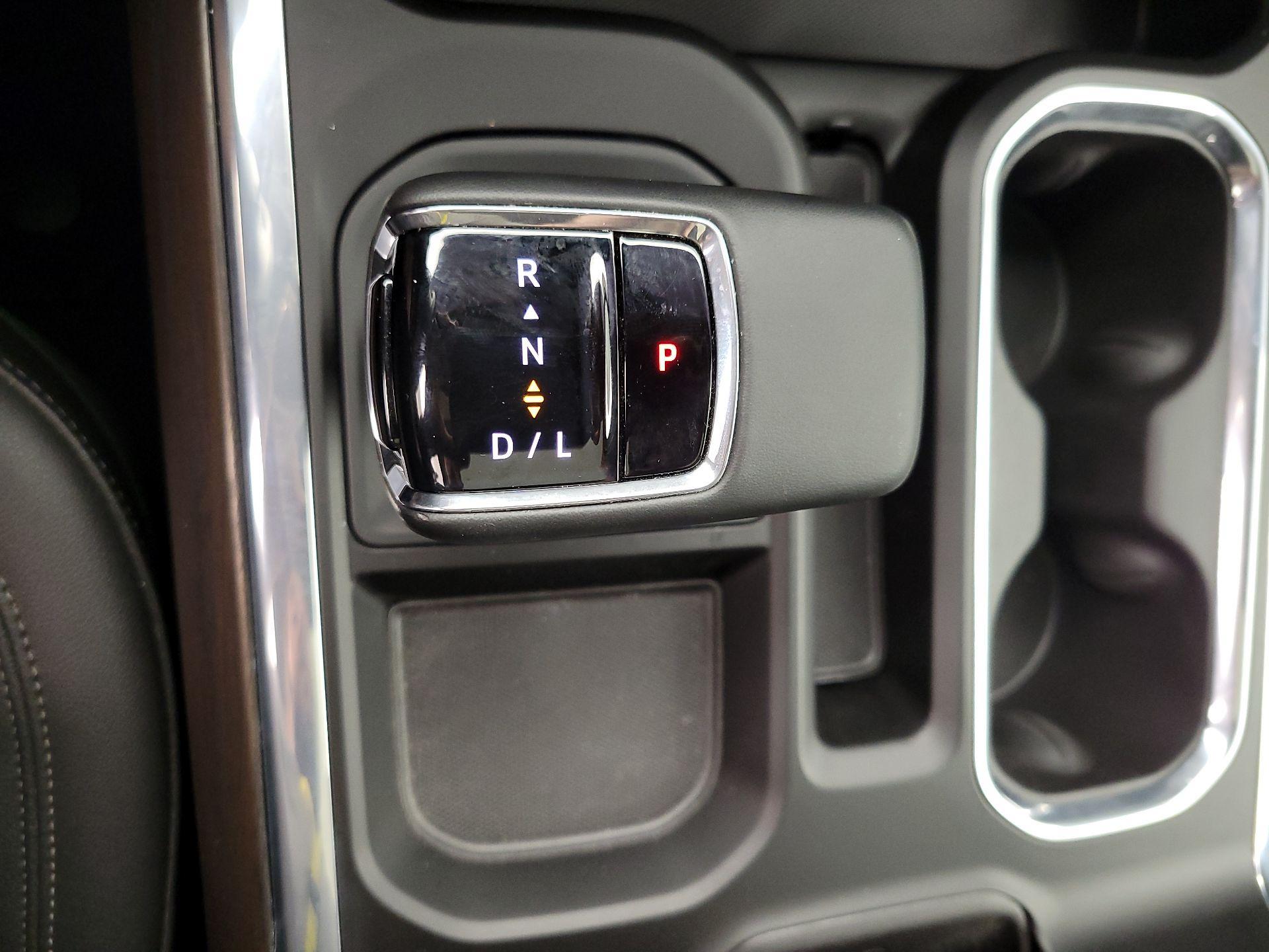 Thumbnail: 2024 GMC Sierra 1500 - 17