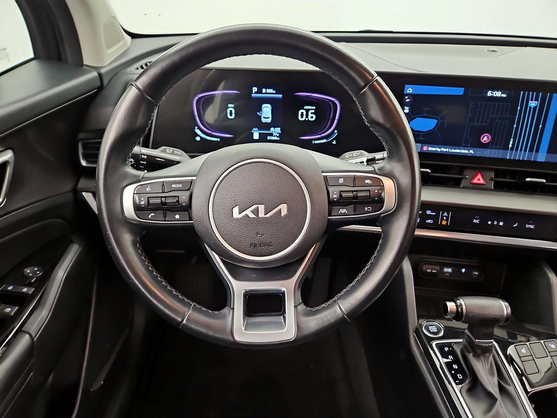 Thumbnail: 2023 Kia Sportage - 10