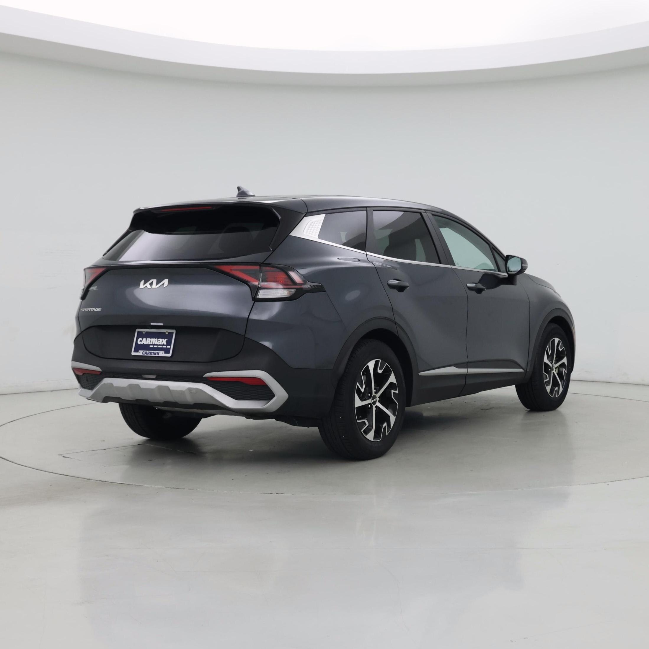 Thumbnail: 2023 Kia Sportage - 8