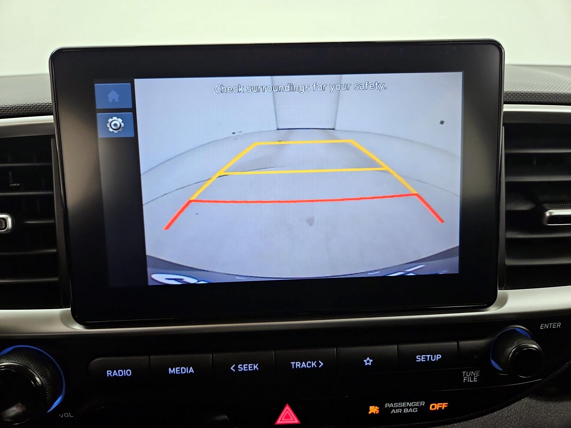 Thumbnail: 2023 Hyundai Venue - 14