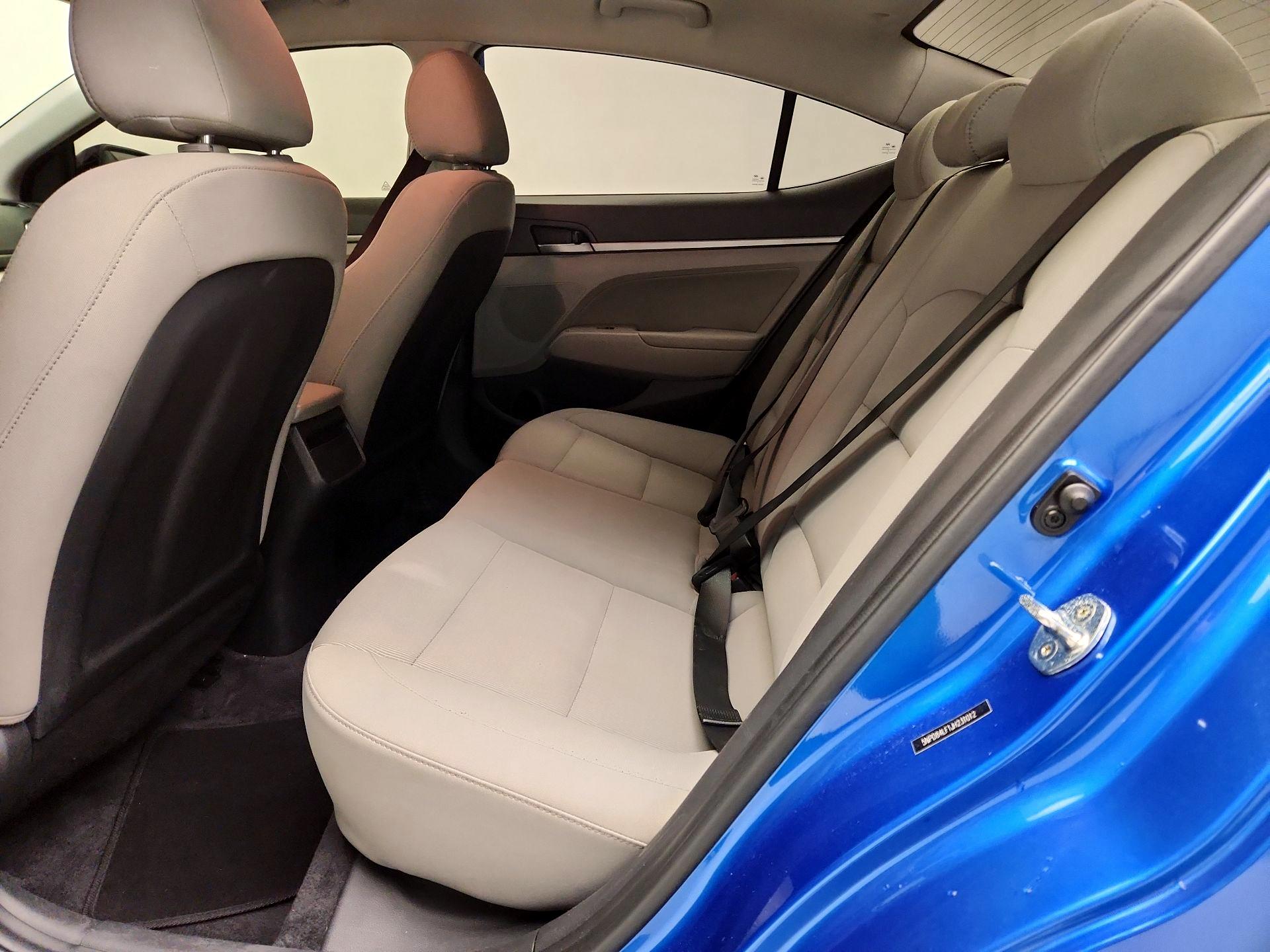 Thumbnail: 2018 Hyundai Elantra - 19