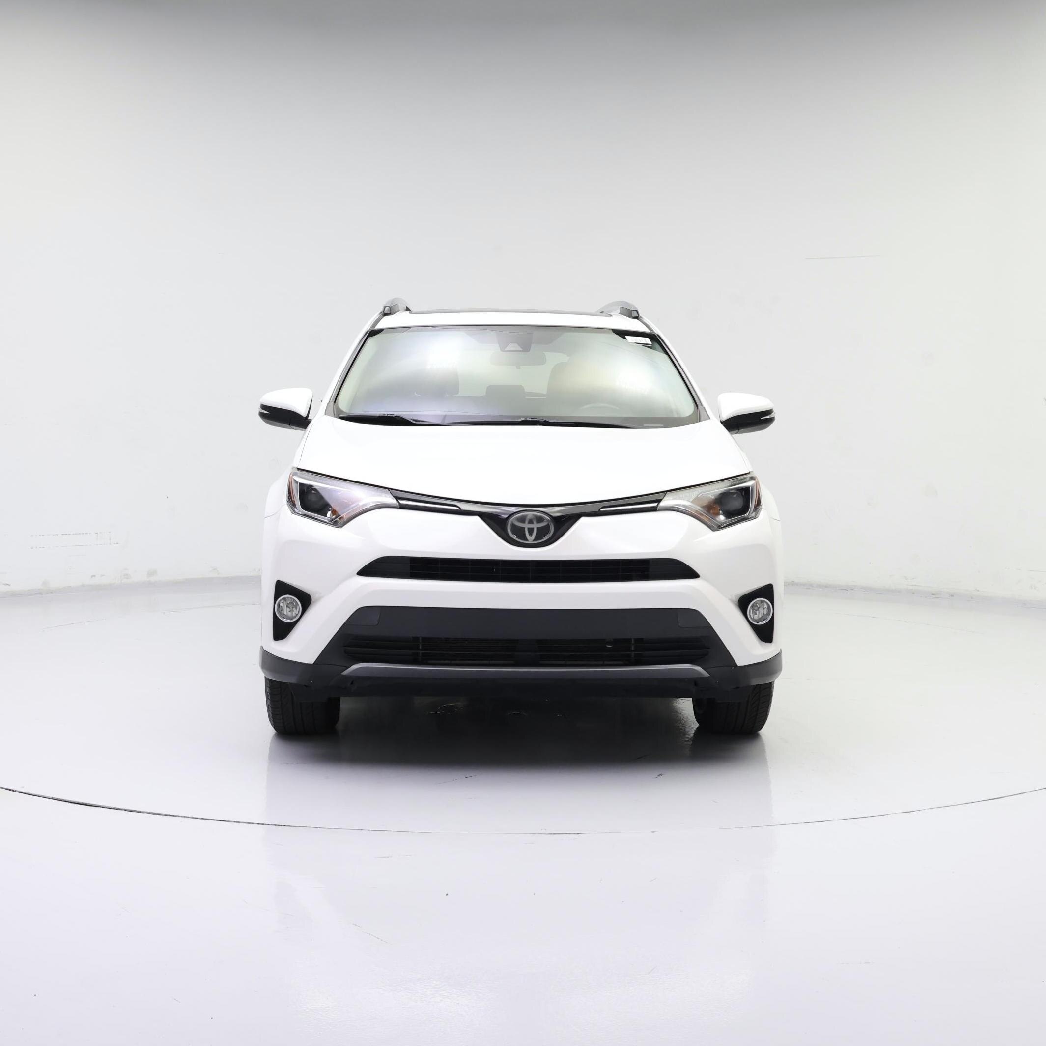 Thumbnail: 2017 Toyota RAV4 - 5