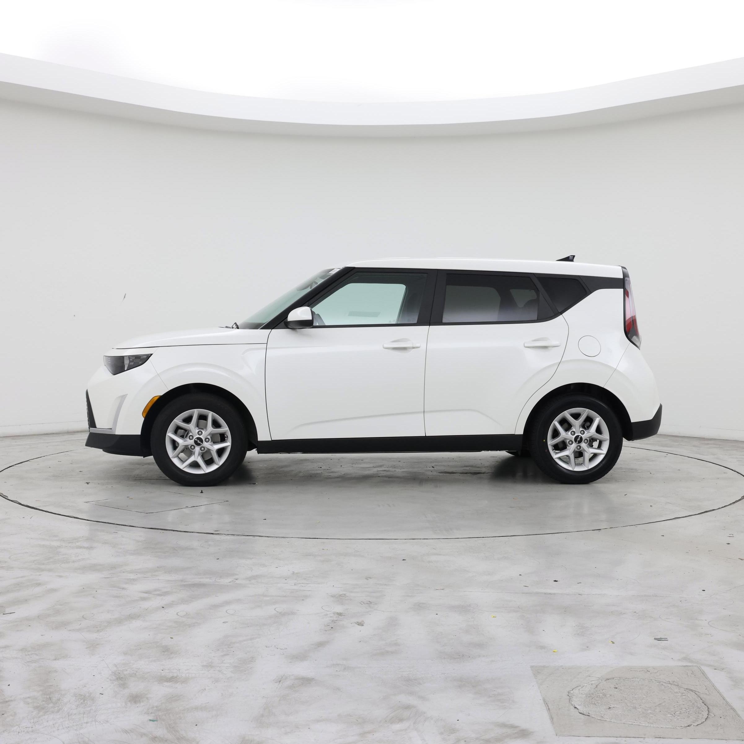 Thumbnail: 2024 Kia Soul - 3