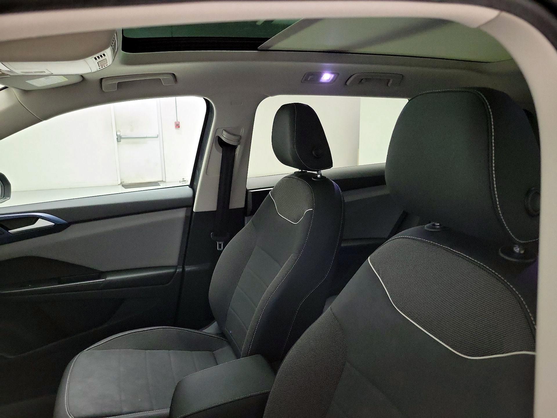 Thumbnail: 2023 Volkswagen Taos - 20