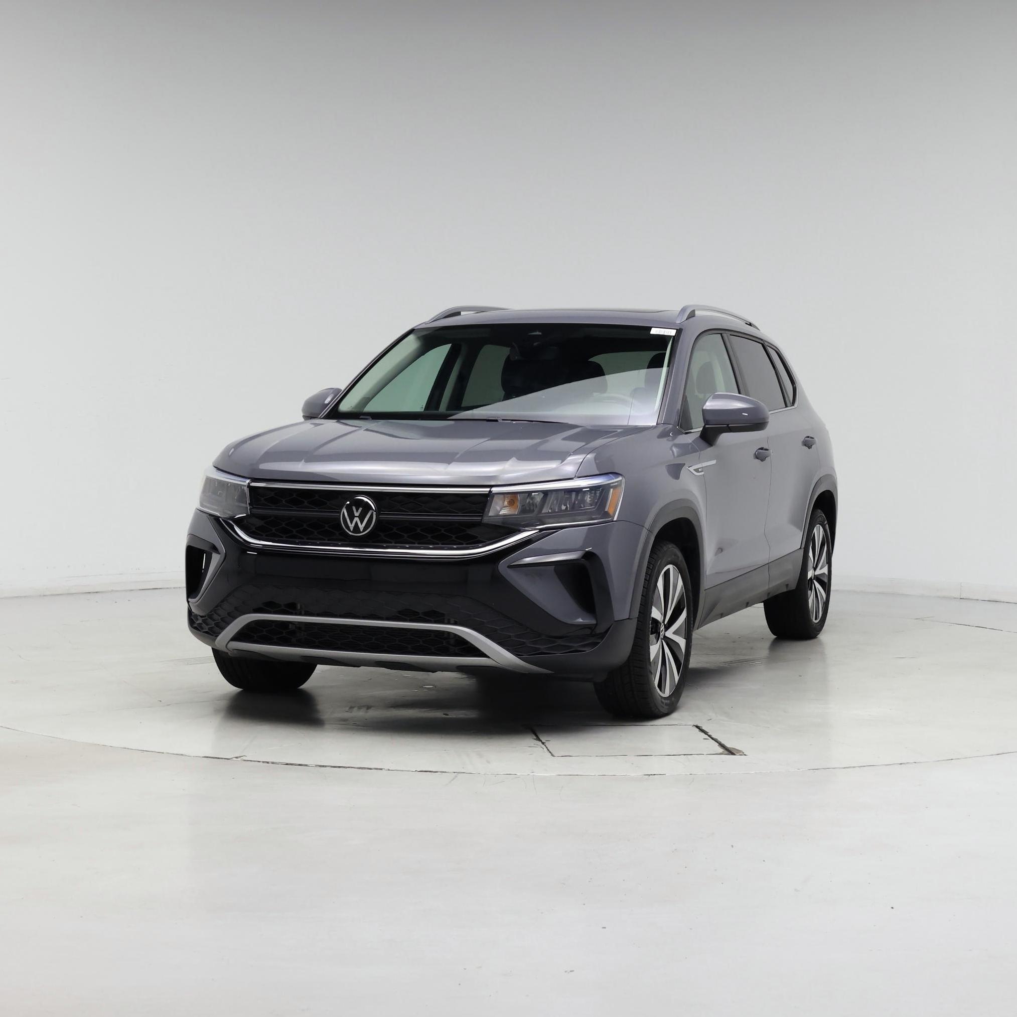 Thumbnail: 2023 Volkswagen Taos - 4