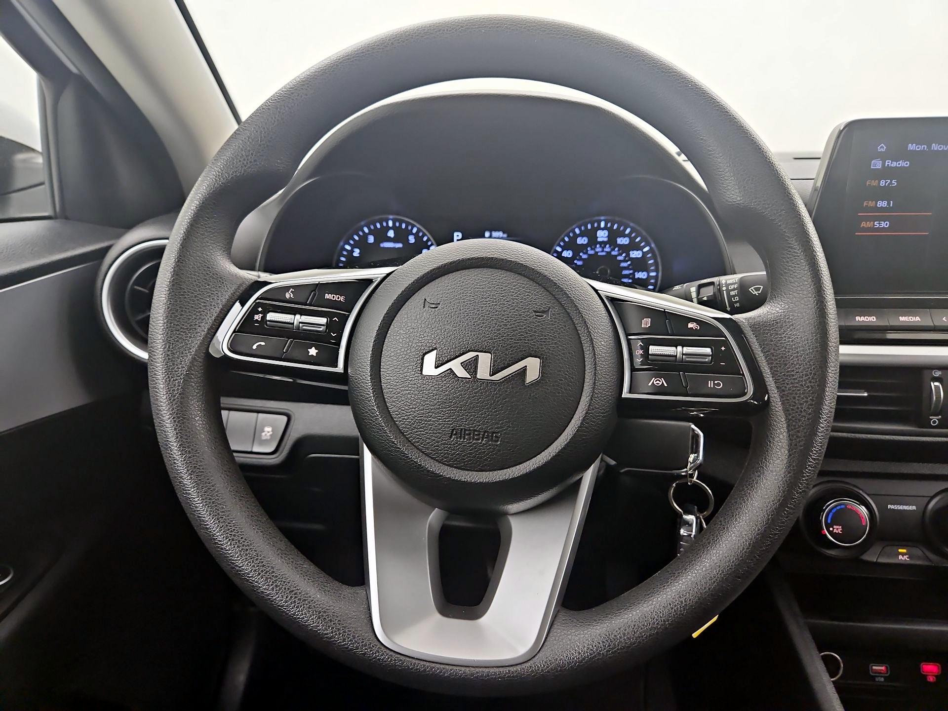 Thumbnail: 2024 Kia Forte - 10